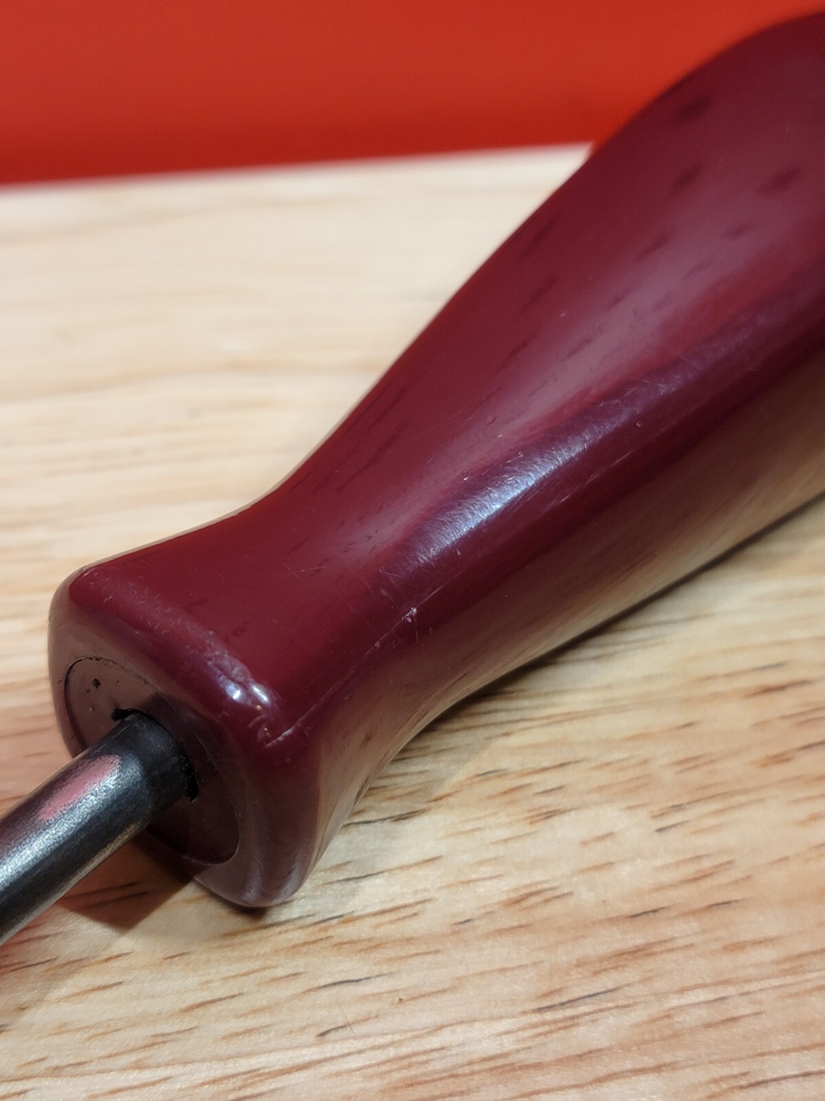 MATCO Tools SDMT27 T27 Torx Burgundy Hard Handle Driver