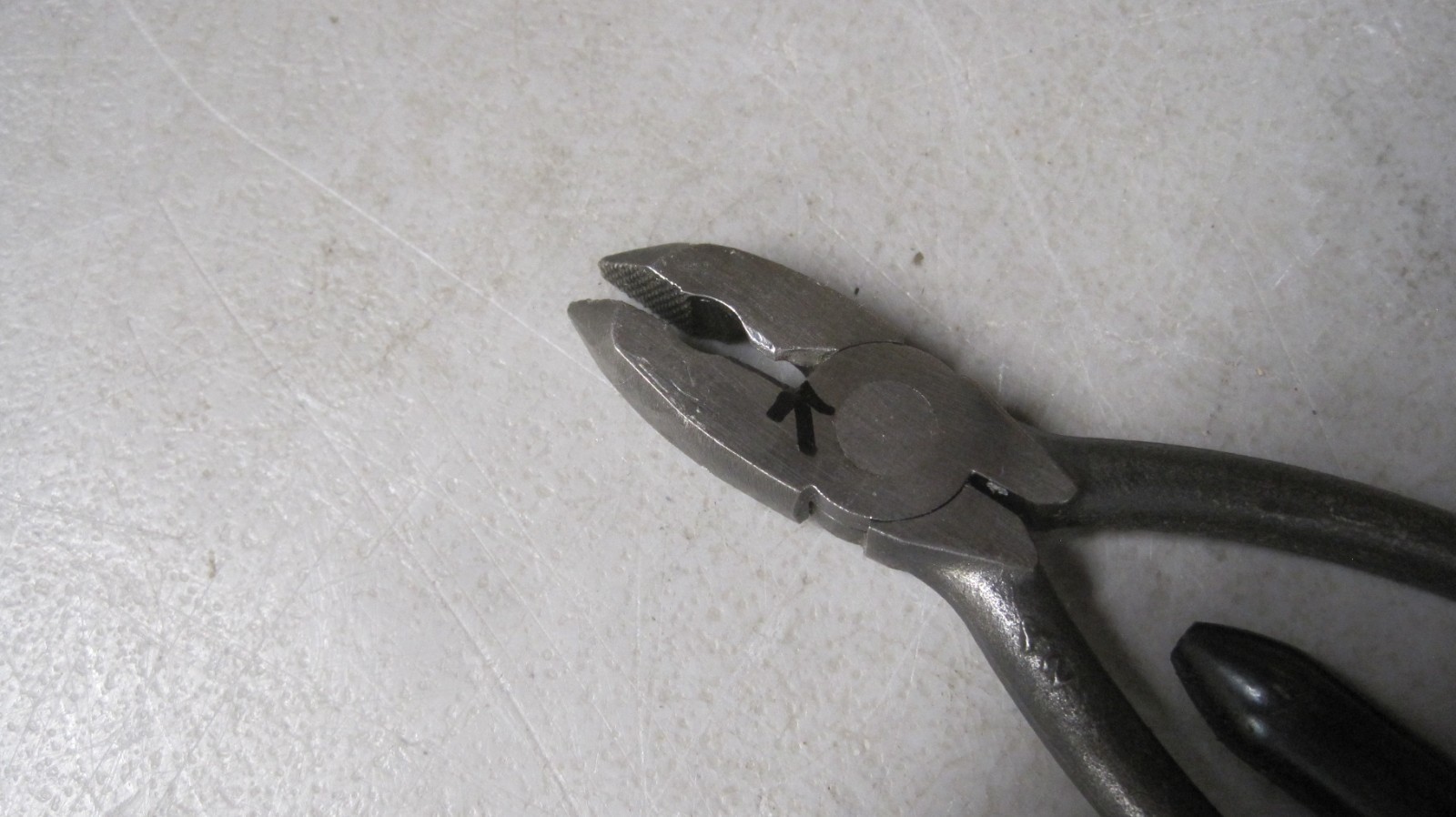 BLUE-POINT BY SNAP-ON SAFETY WIRE PLIERS # GA311C READ DESCRIPTION