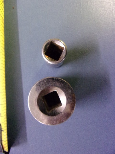 3 KD TOOLS 2 SOCKETS 1/2 DRIVE 29MM AND 1/2 and 1 deep socket 3/8 drive 11/16