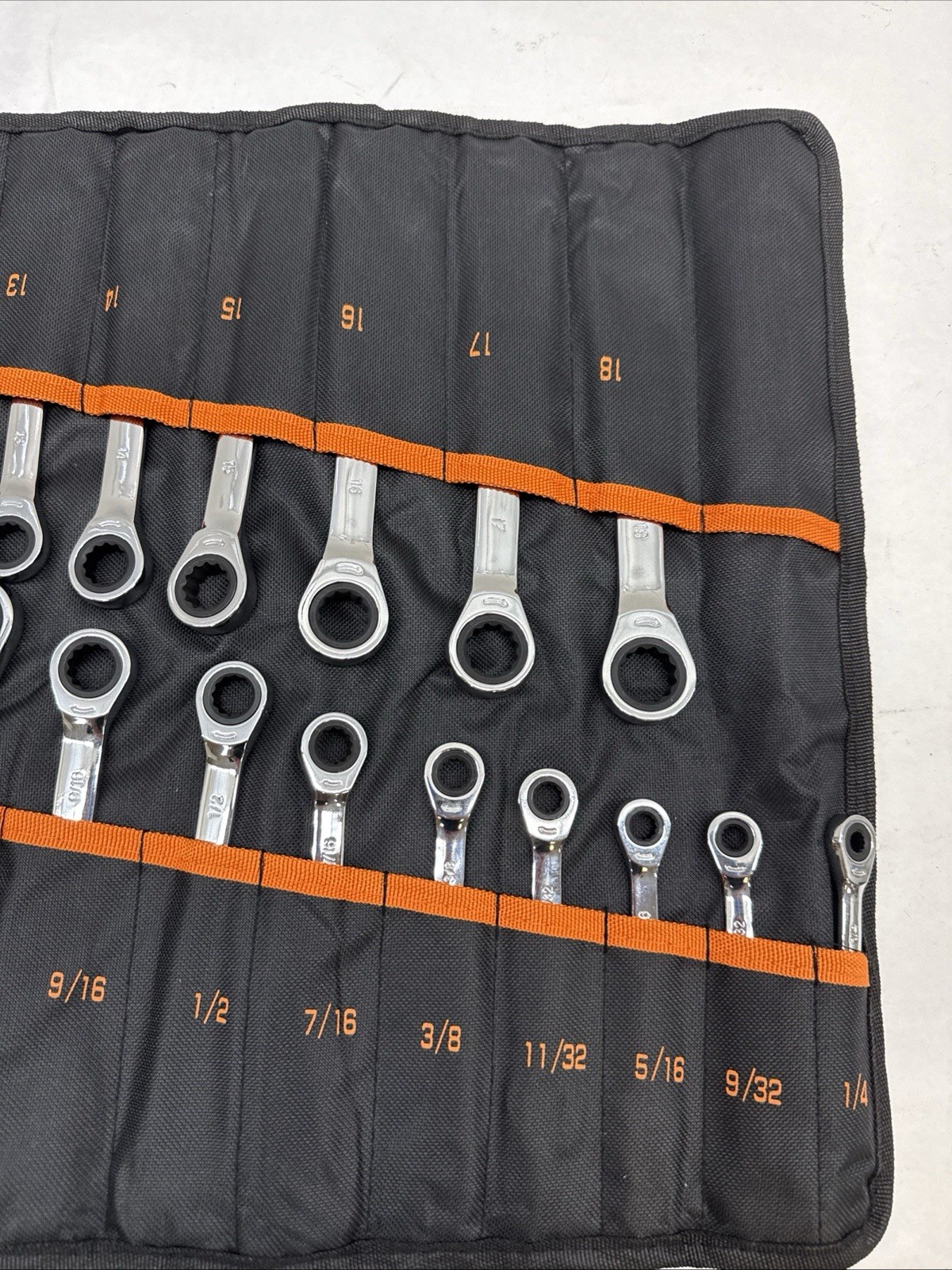 22pc Combination Ratcheting Wrench Set Metric MM Standard SAE