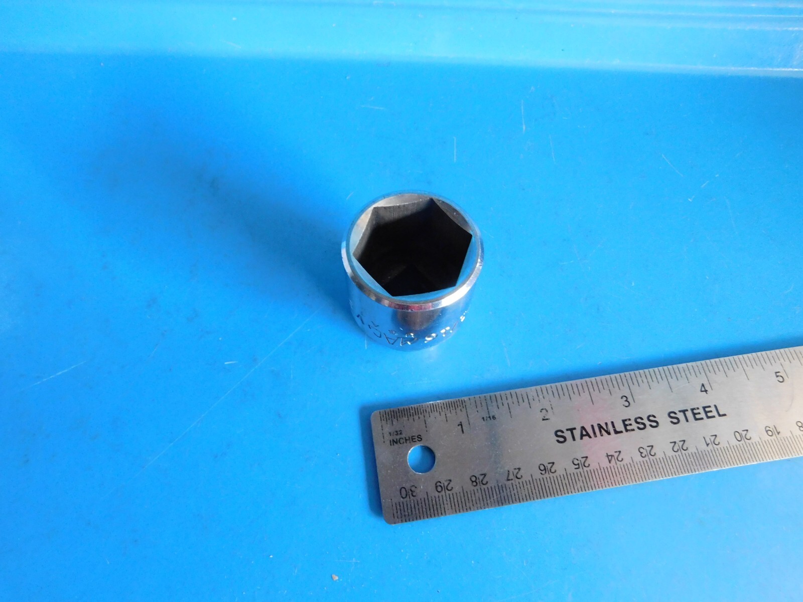 USED, MAC TOOLS » 1-1/16 IN. » 1/2 IN. DR. SHORT 6 POINT SOCKET, PART #V346