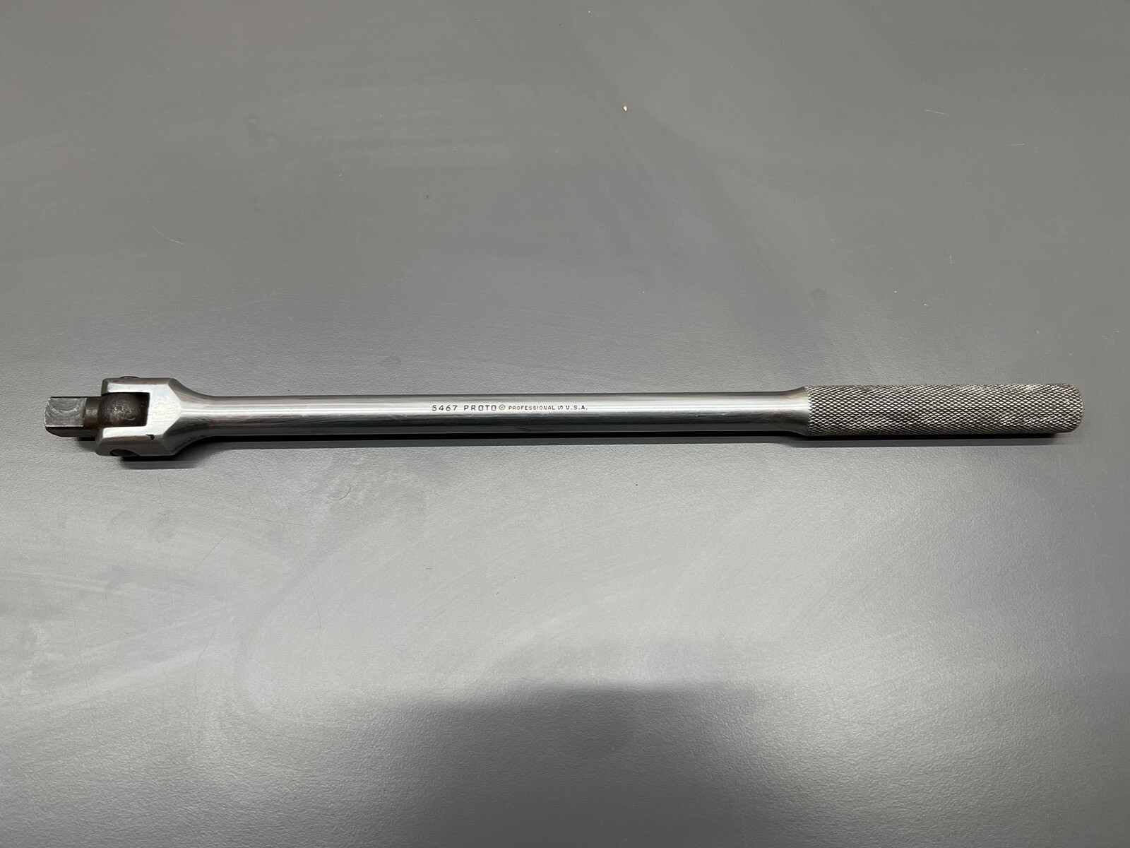 (B) PROTO PROFESSIONAL 5467 1/2″ DRIVE 15’’ FLEX HEAD BREAKER BAR KNURLED HANDLE