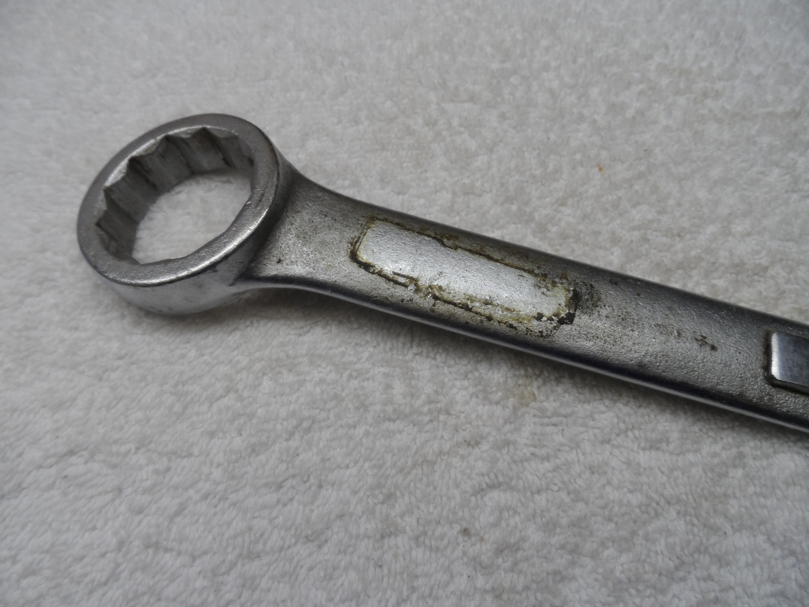 Craftsman SAE Satin Combination Wrench, 12pt USA, 1-1/4″ PN 44708 (-V- used)
