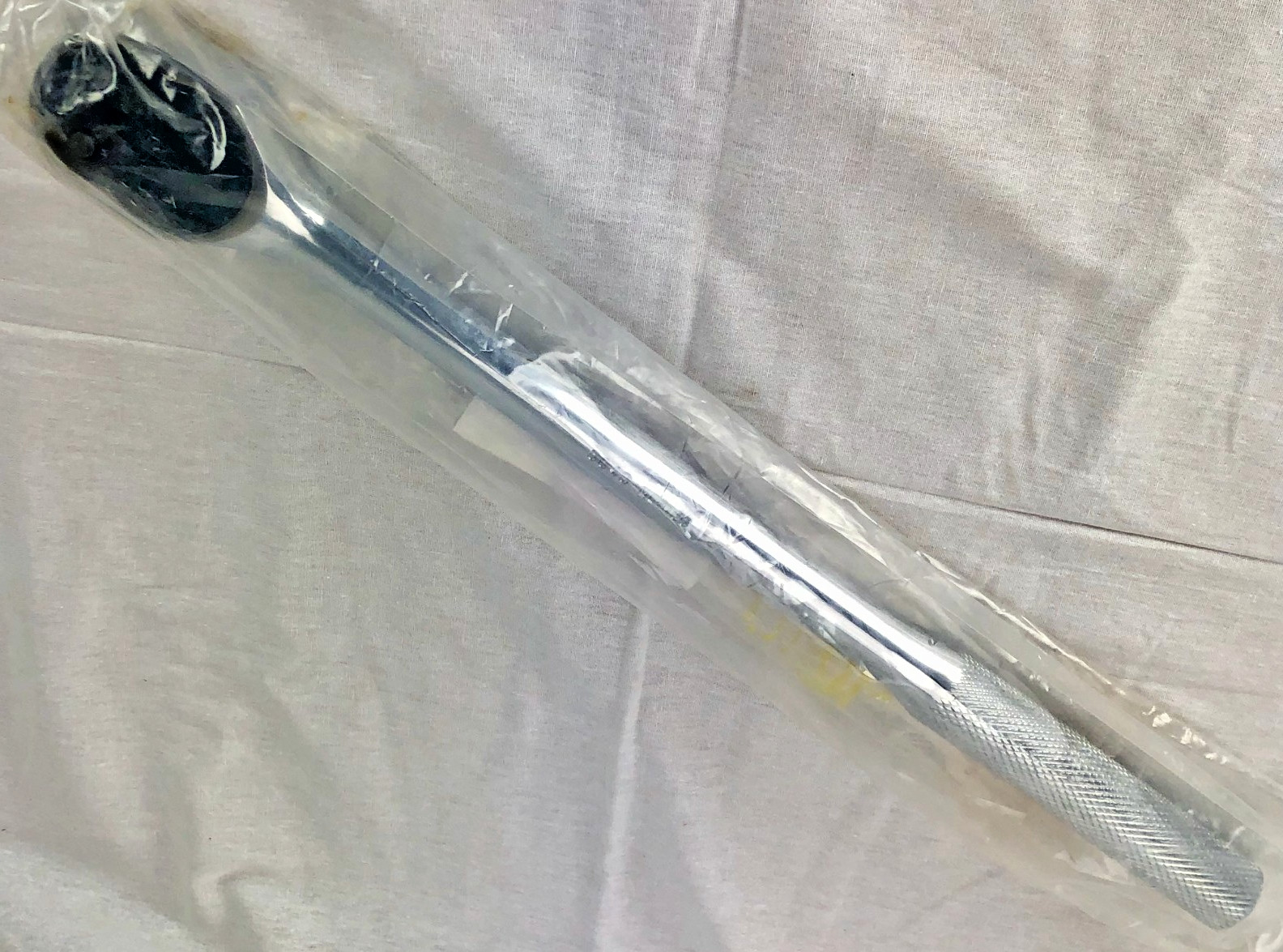 Urrea 5649 Chrome 20″ Ratchet 5649Q 3/4 In. Drive Reversible Quick Release Pear