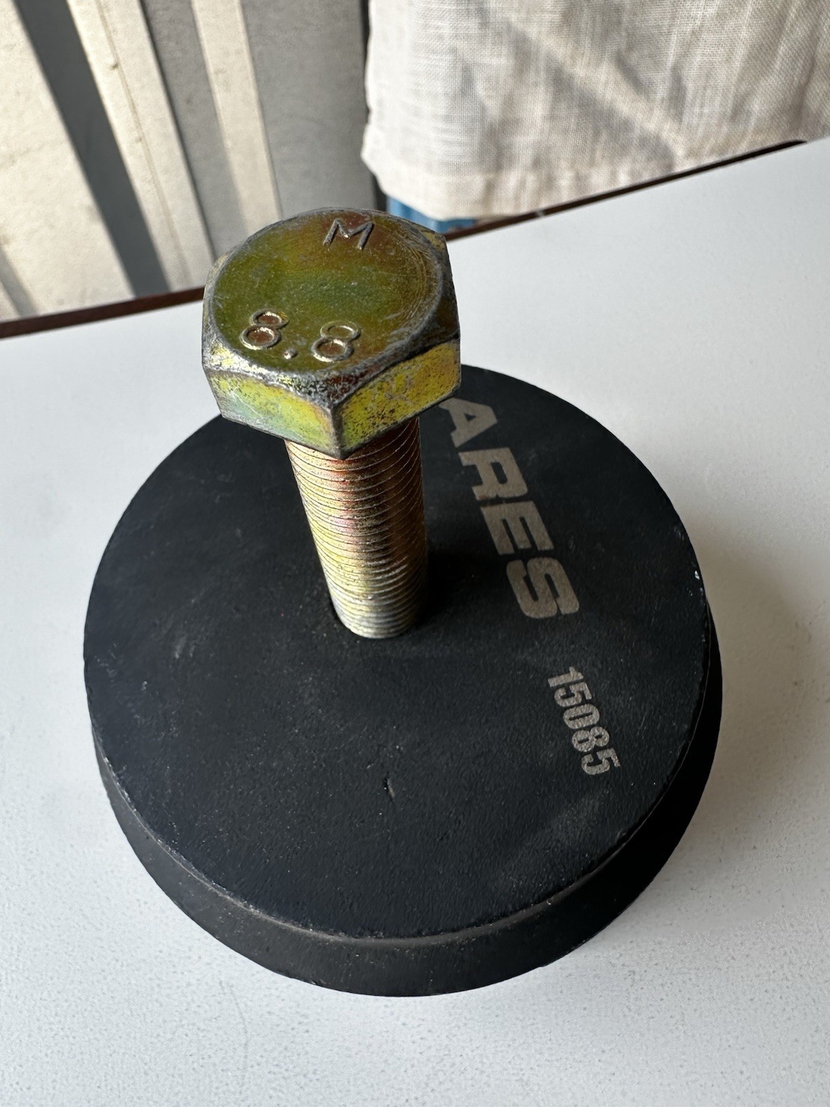 ARES 15085 Harmonic Balancer Puller for GM Low Profile Harmonic Balancer Puller