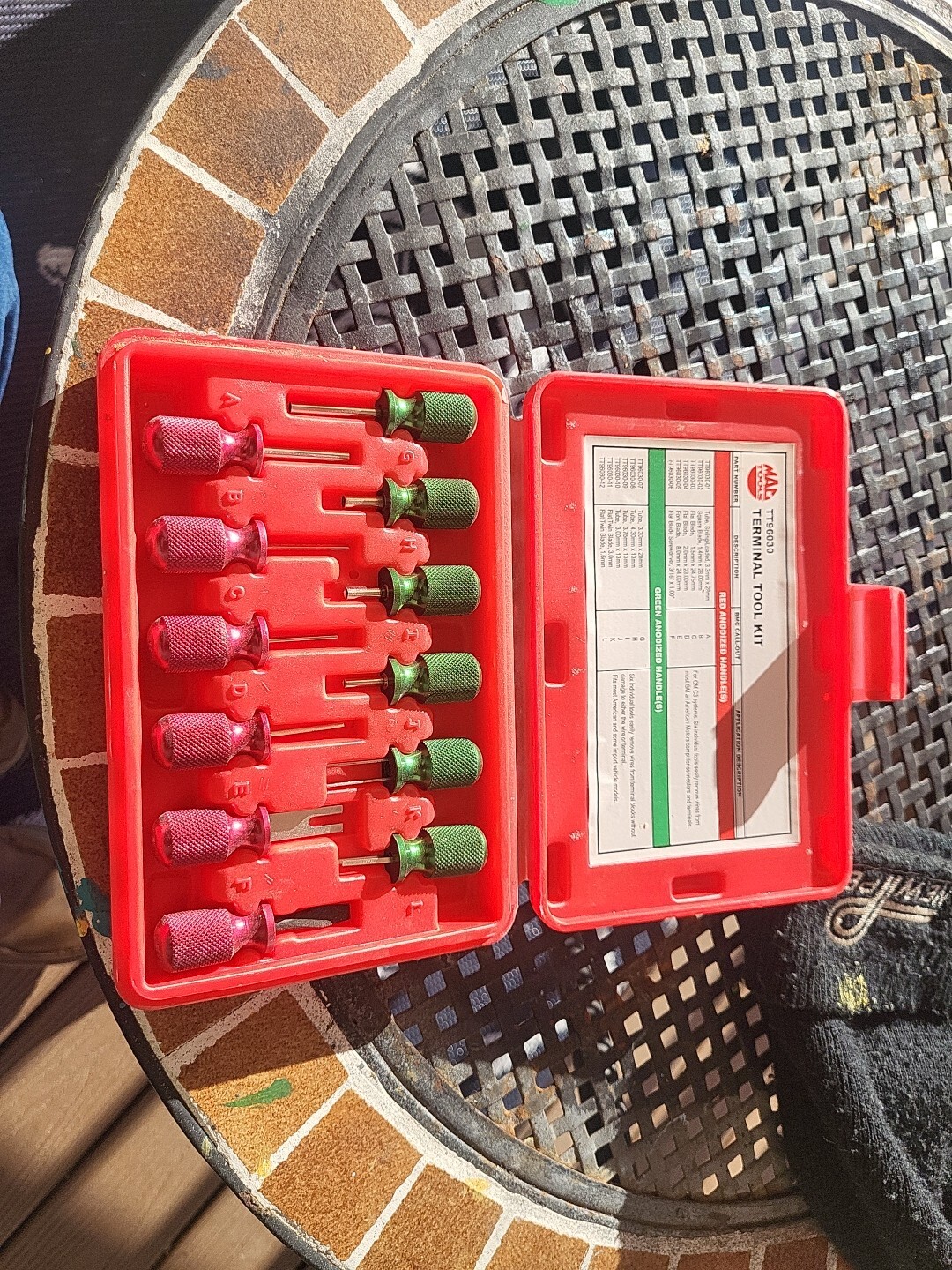 MAC Tools 12 Piece Knurled Handle Terminal Tool Set. Part #TT96030