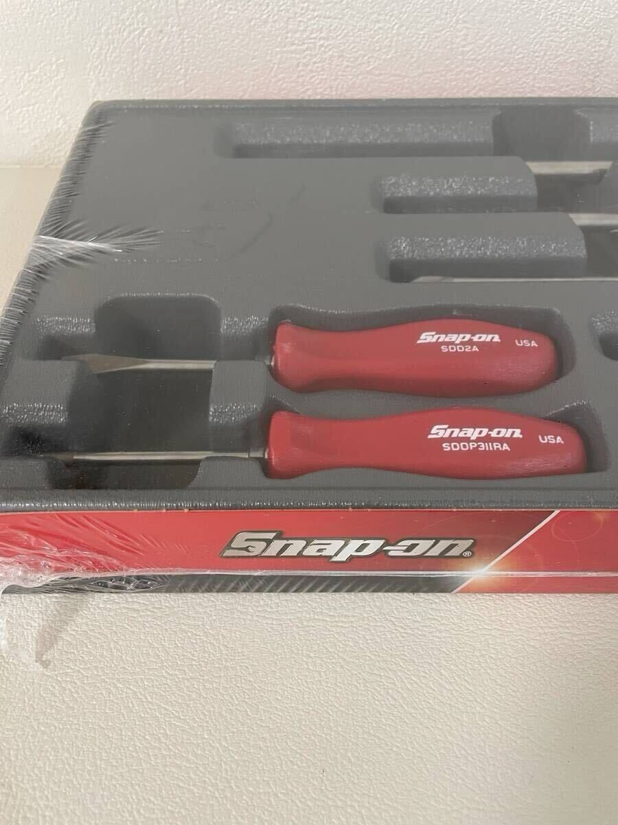 Snap On Screwdriver Set, Combination 7 Pcs. RED HARD HANDLES SDDX70AR