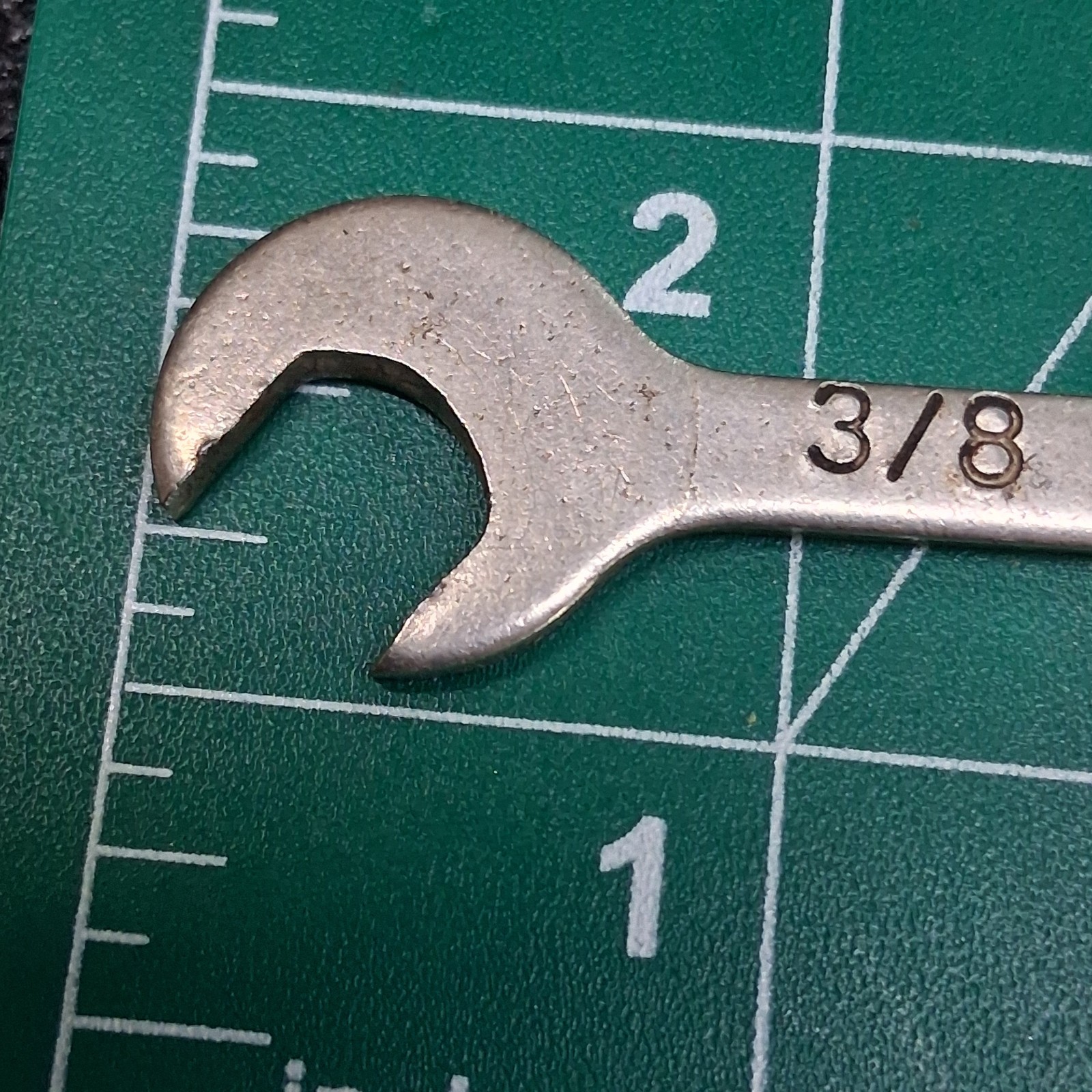 Vintage Oxwall 3/8″ x 7/16″ Chrome SAE 3.5″ Wrench