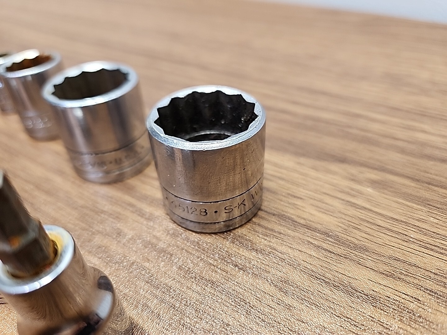 (9) S-K Wayne 3/8″ Drive 12 Point & Specialty SAE Metric Sockets Lot ~ Made USA