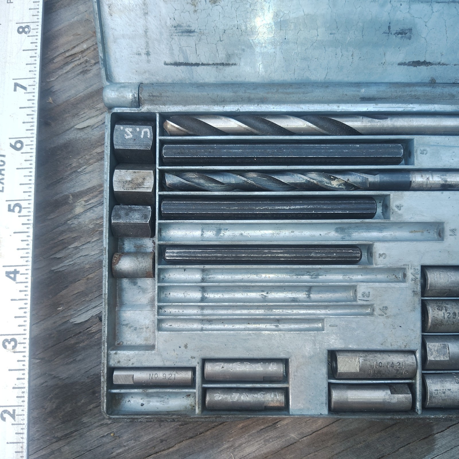 Ridgid No. 10 Screw Extractor Set in Metal Case vintage incomplete