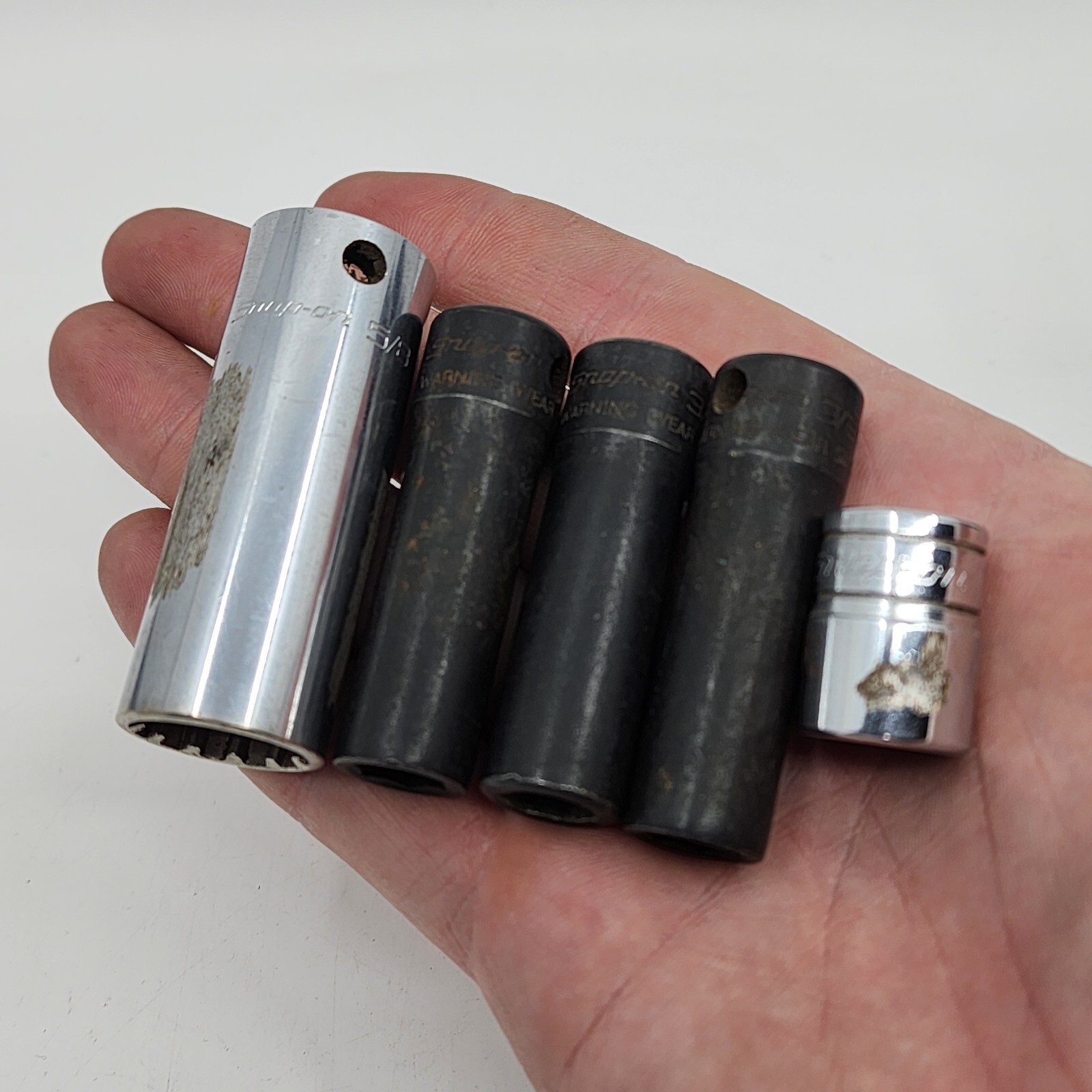 Lot of 5 Snap on Ratchet Sockets 5/8 FEL800, (3) 3/8 SIMF120 & 1/2 F161