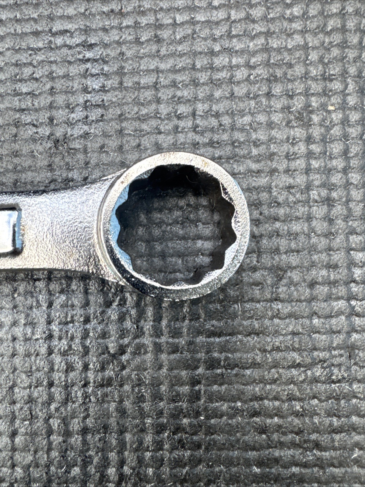 Sears Craftsman USA 43865 5/8 X 3/4 In SAE Stubby 12 Point Box Wrench Nos
