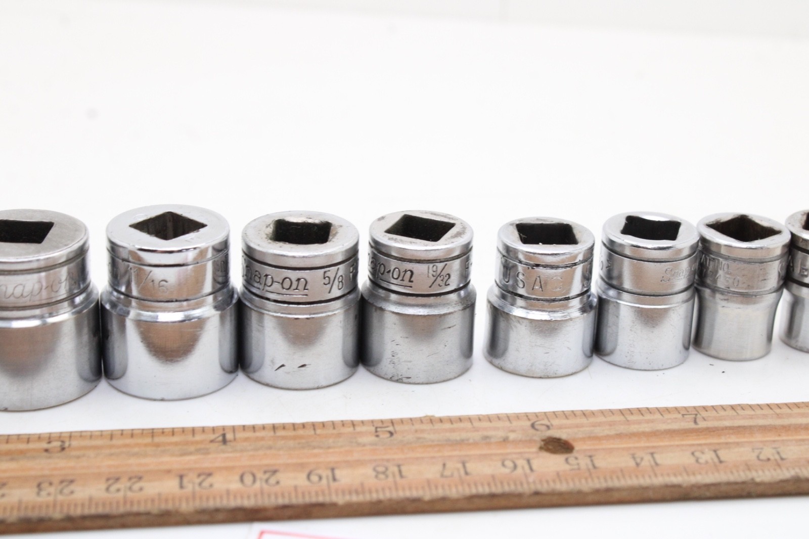 Snap-on F081 – F281 1/4-7/8″ 3/8″ Drive 12 Point 12 Piece SAE Chrome Set USA