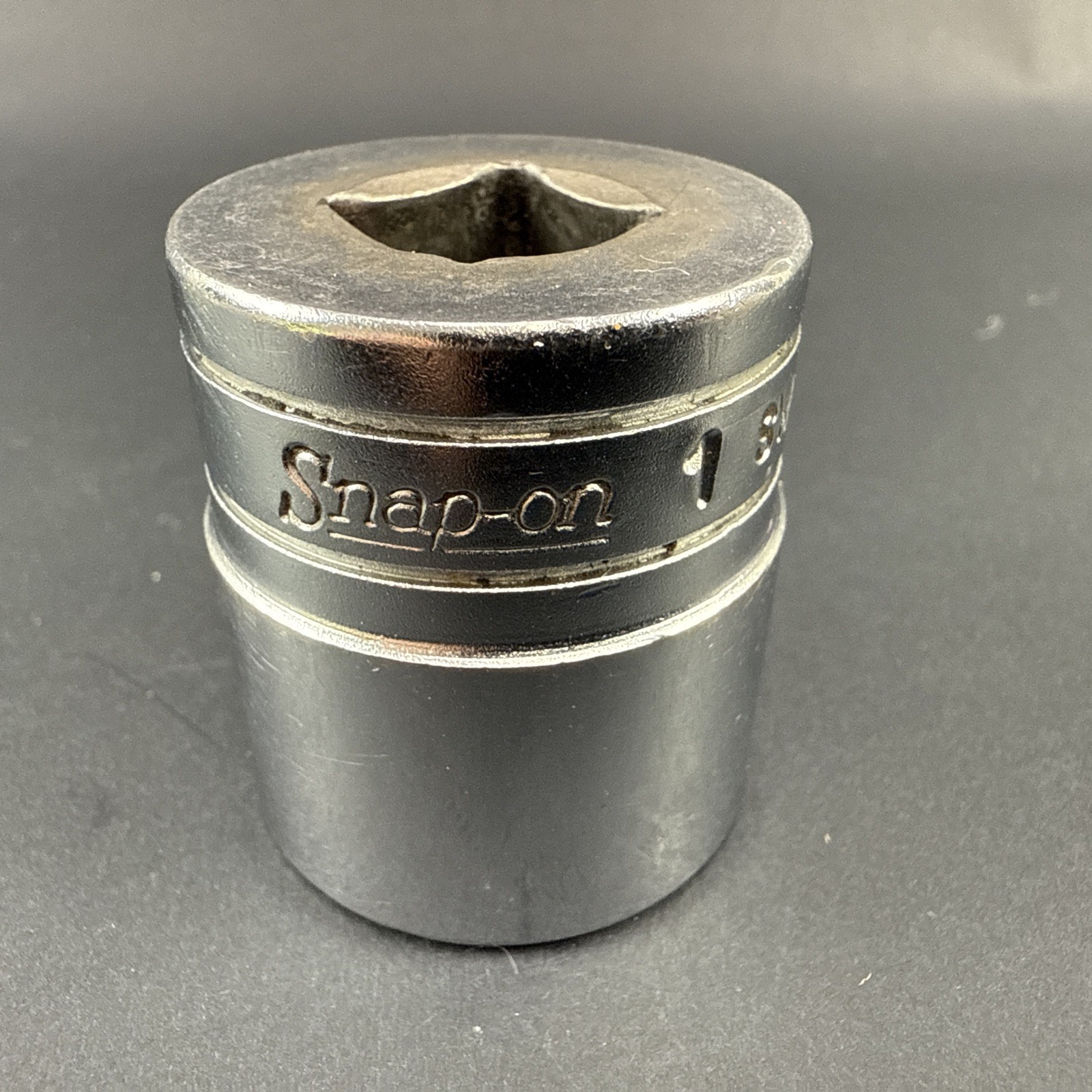 Snap On F321 1:2 Inch drive 12-point shallow 1″ socket