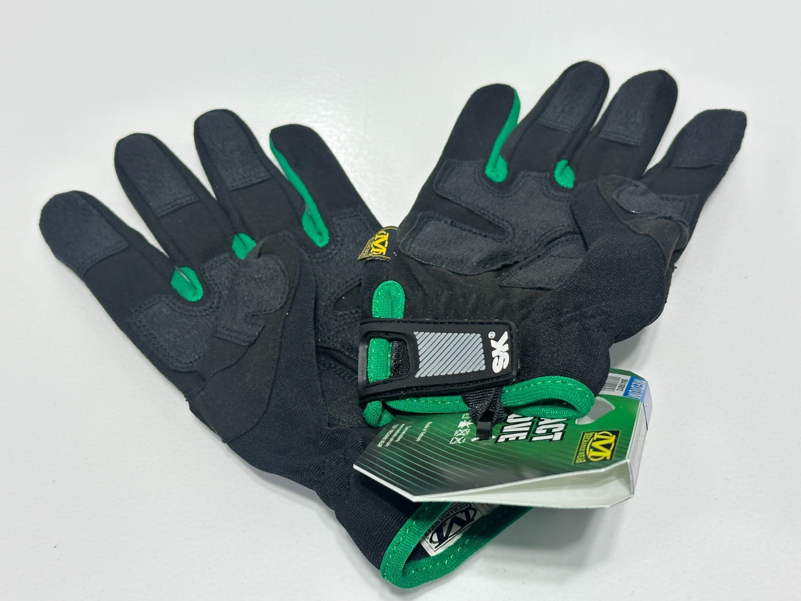 NEW SK Tools Professional Impact Mechanics Work Gloves, Size Medium