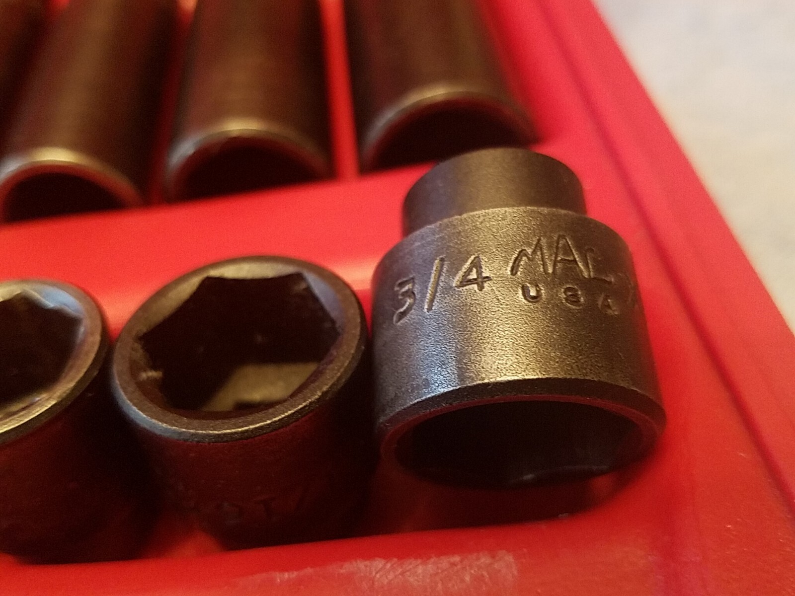 MAC TOOLS 3/8″ DRIVE SAE IMPACT SOCKET SET 6 PT 18 PC IN CARRYING CASE USA MADE