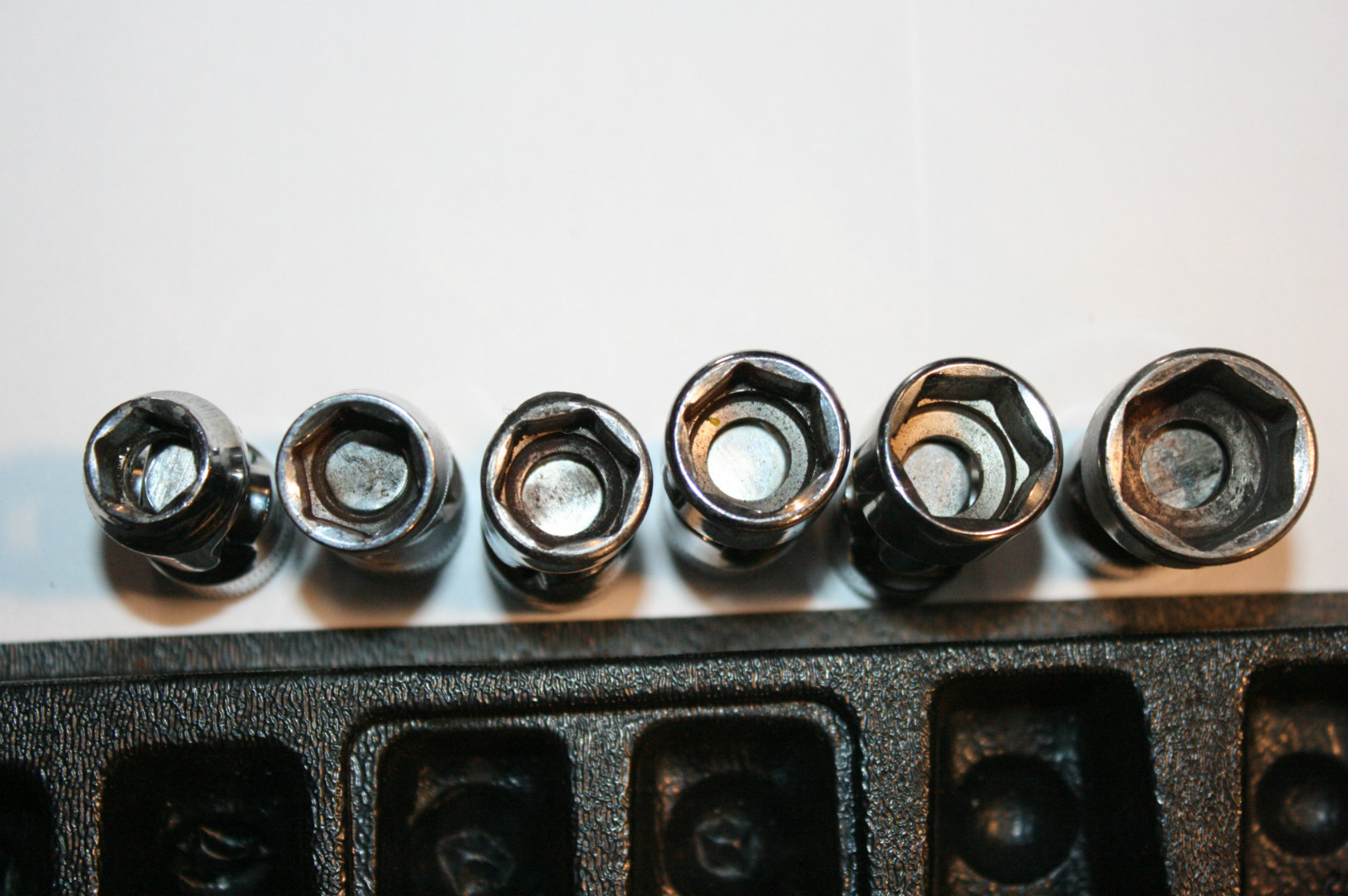 SNAP-ON TOOLS 3/8″ DRIVE METRIC UNIVERSAL SHALLOW 6-POINT SOCKET SET 6pc 10-17MM
