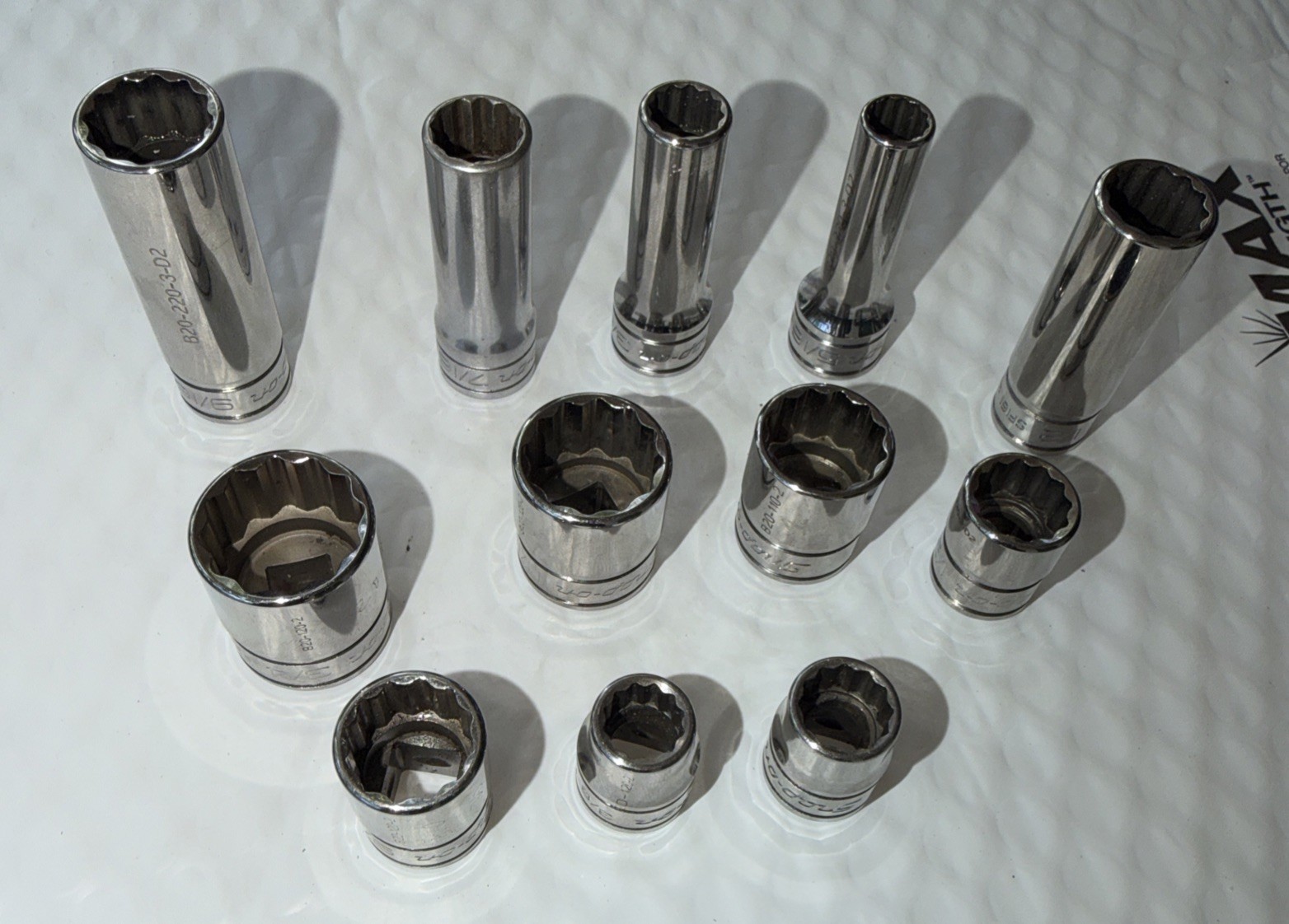SNAP-ON TOOLS 12 pc 3/8″ Drive 12-Pt SAE Shallow/ Deep Combination Socket Set