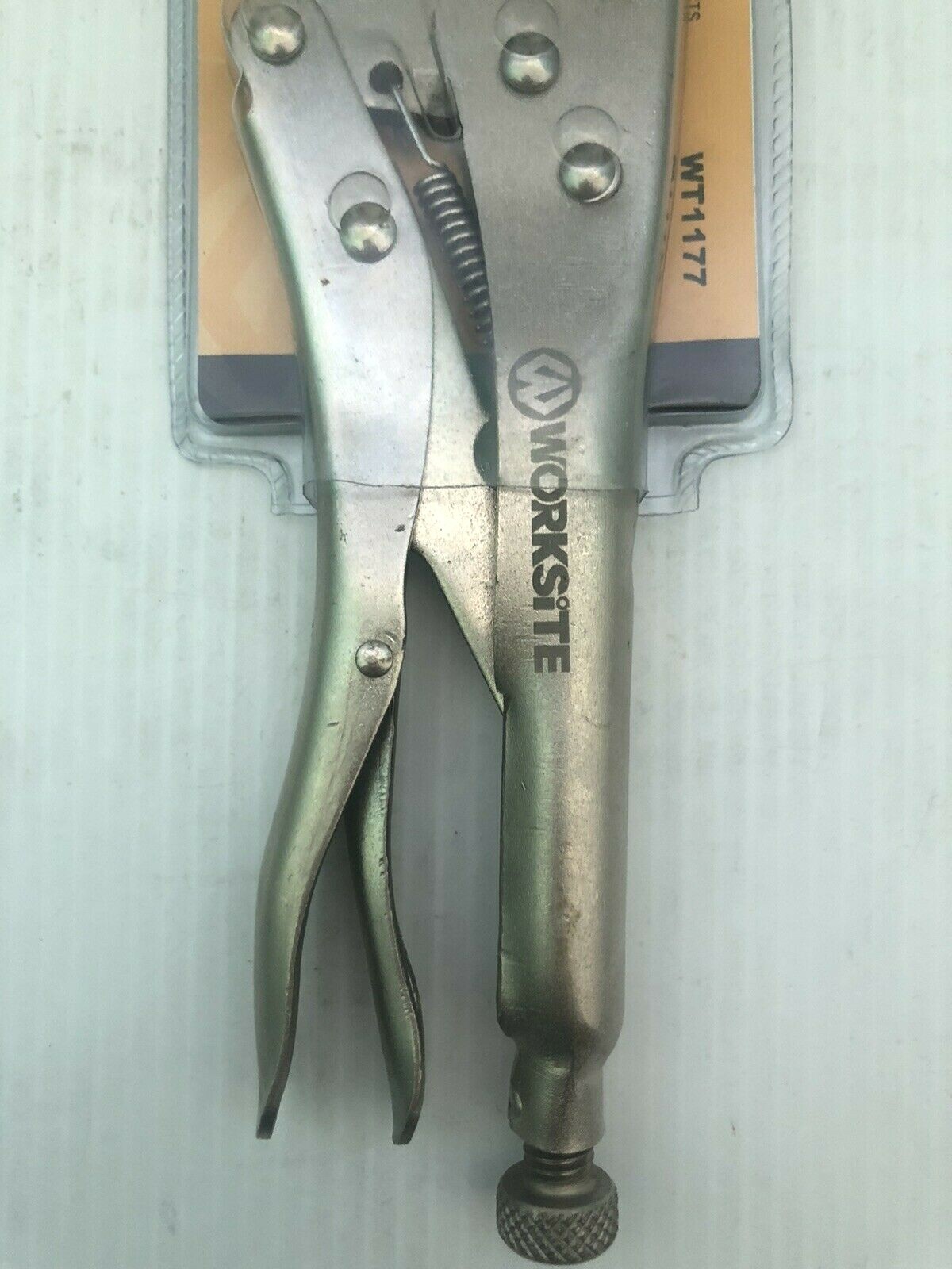 Worksite Lock-Grip Plier 10 inches.