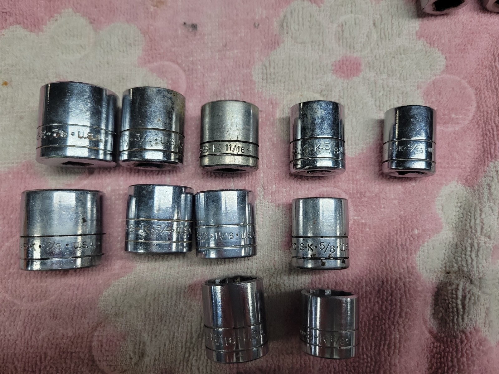 S-K Tools Over 80 S&K 1/4″ 3/8″ 1/2″ Drive Sockets Shallow/Deep, 6/8/12 Point
