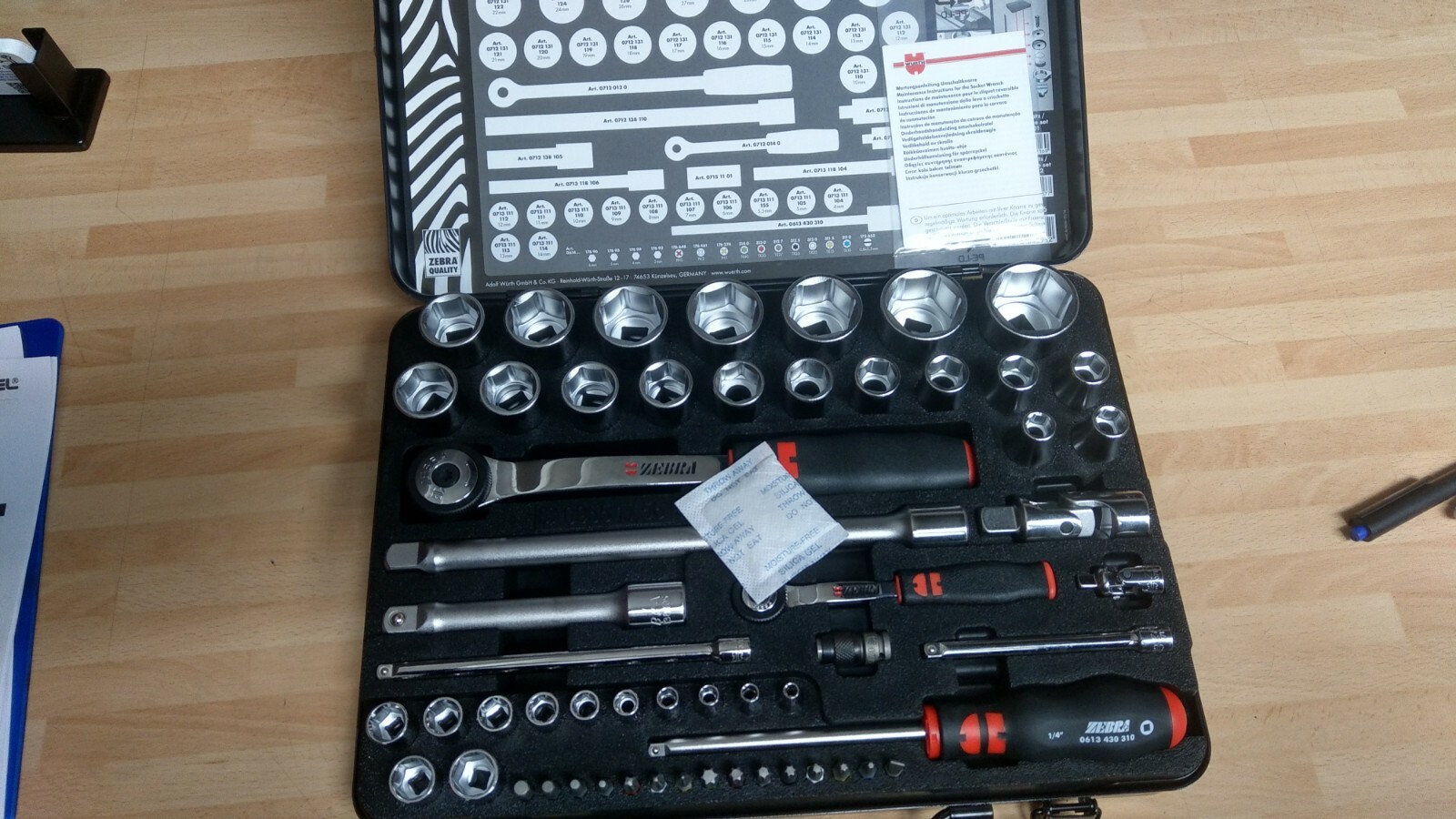 Wurth Zebra 56 Piece 1/4in & 1/2in Drive Socket Set Metric 4 – 32mm 09651756