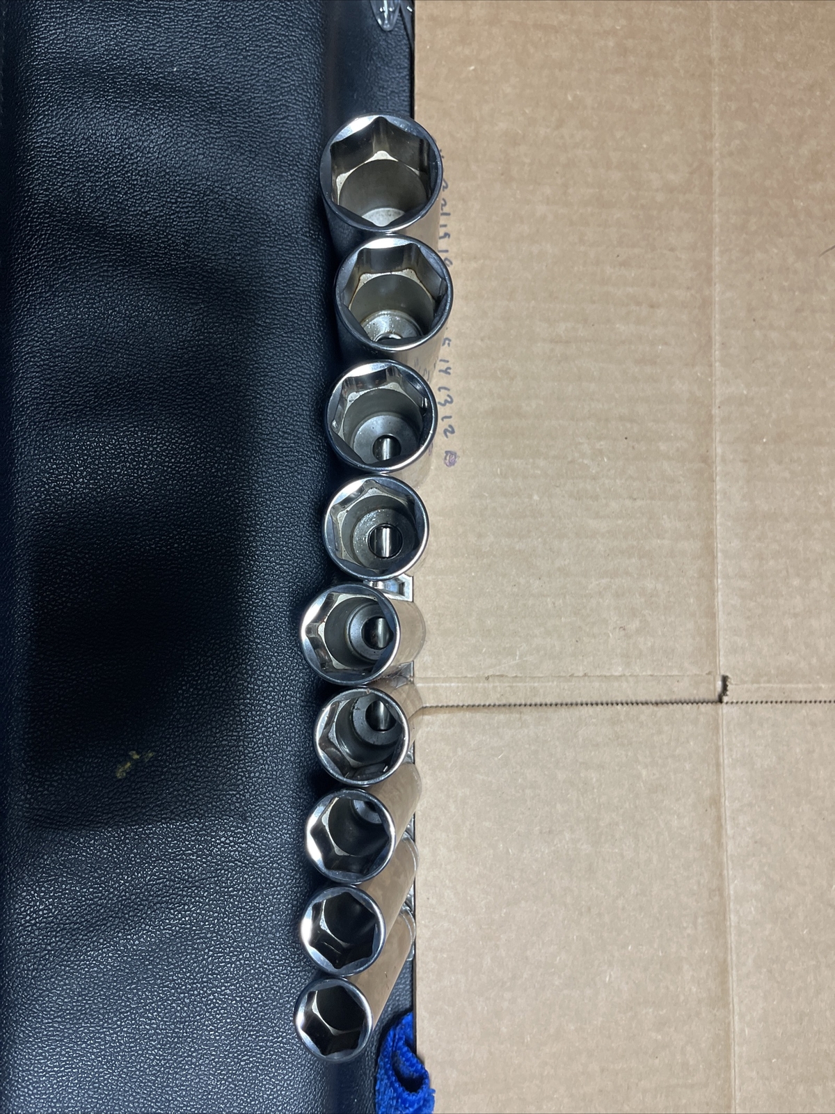 Snap On Deep Socket Set Of 9. 1-3/16,1-1/8,1-1/16,1,15/16,7/8,13/16,3/4,11/16,