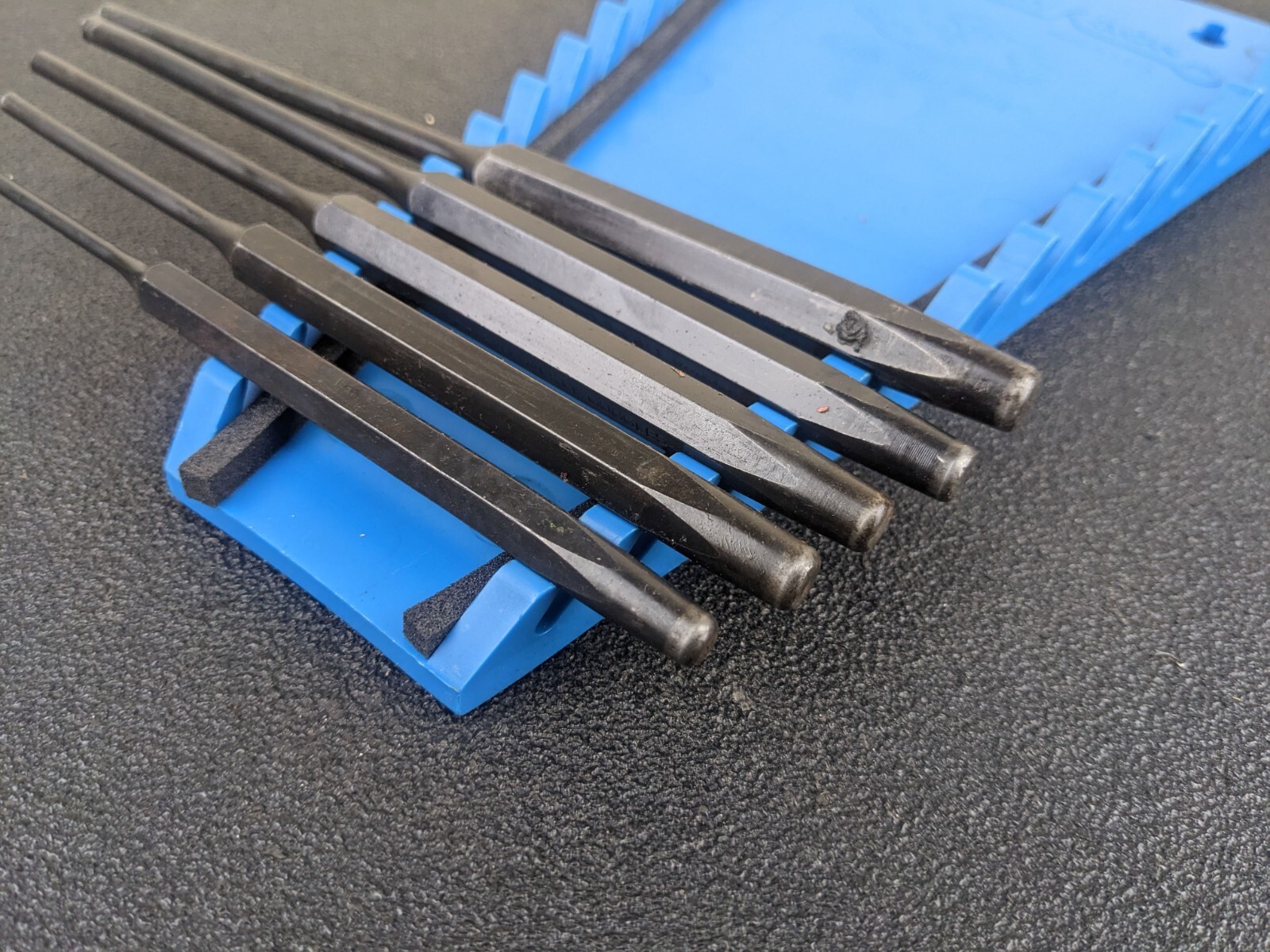 #bk339 SNAP ON PPCL60BK 5 PIECE «LONG» PIN PUNCH SET