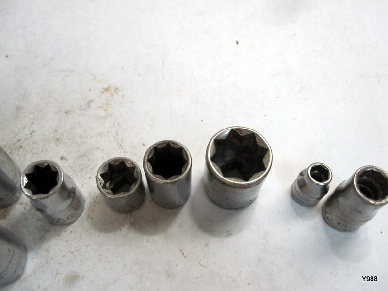 CRAFTSMAN set of 12 sockets mix lot see description