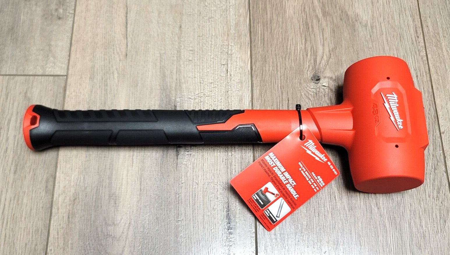 Milwaukee 48oz Soft Face Dead Blow Hammer w/ Steel Reinforced Handle #48-22-9151