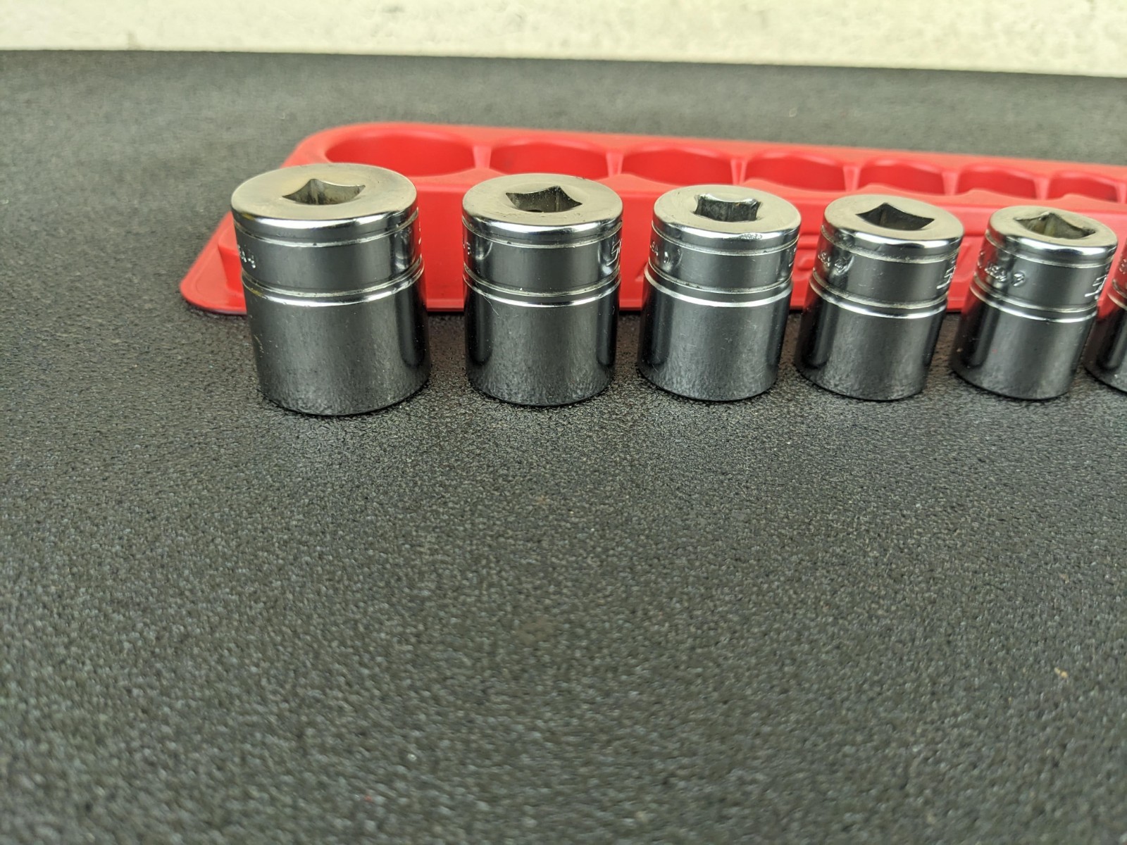 #bp369 Snap-On Tools 211FSY 11pc 3/8″ Drive 6-Point SAE Drive Shallow Socket Set