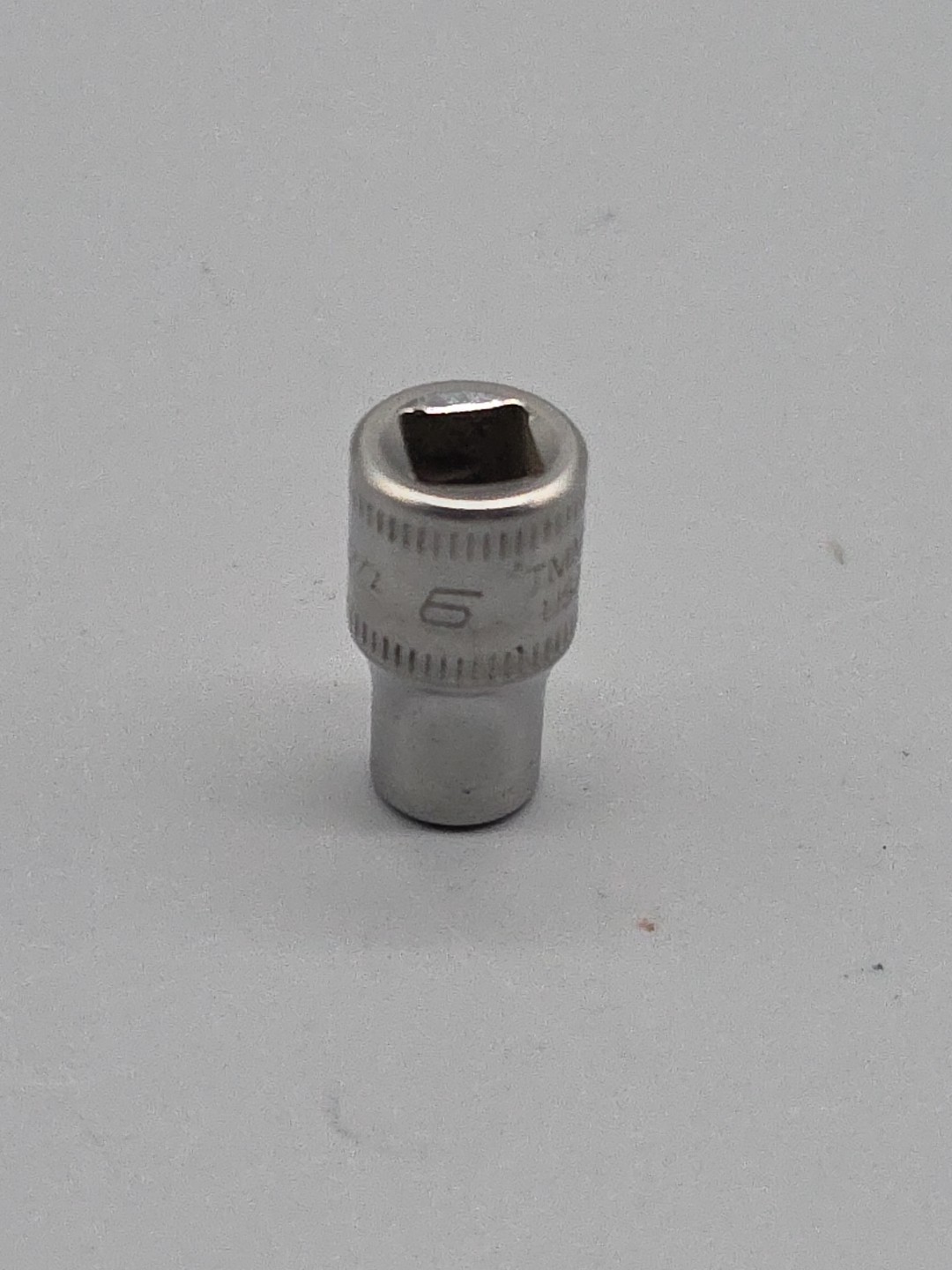 Snap-on Tools TMM6 1/4″ Drive 6Pt Point 6mm Shallow Chrome Socket USA