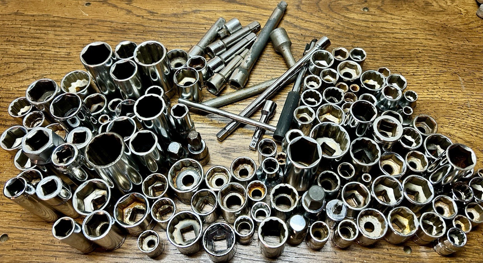 Huge Lot Of Sockets New/Used BluePoint,Wright, SK, Duralast, Evercraft About 100