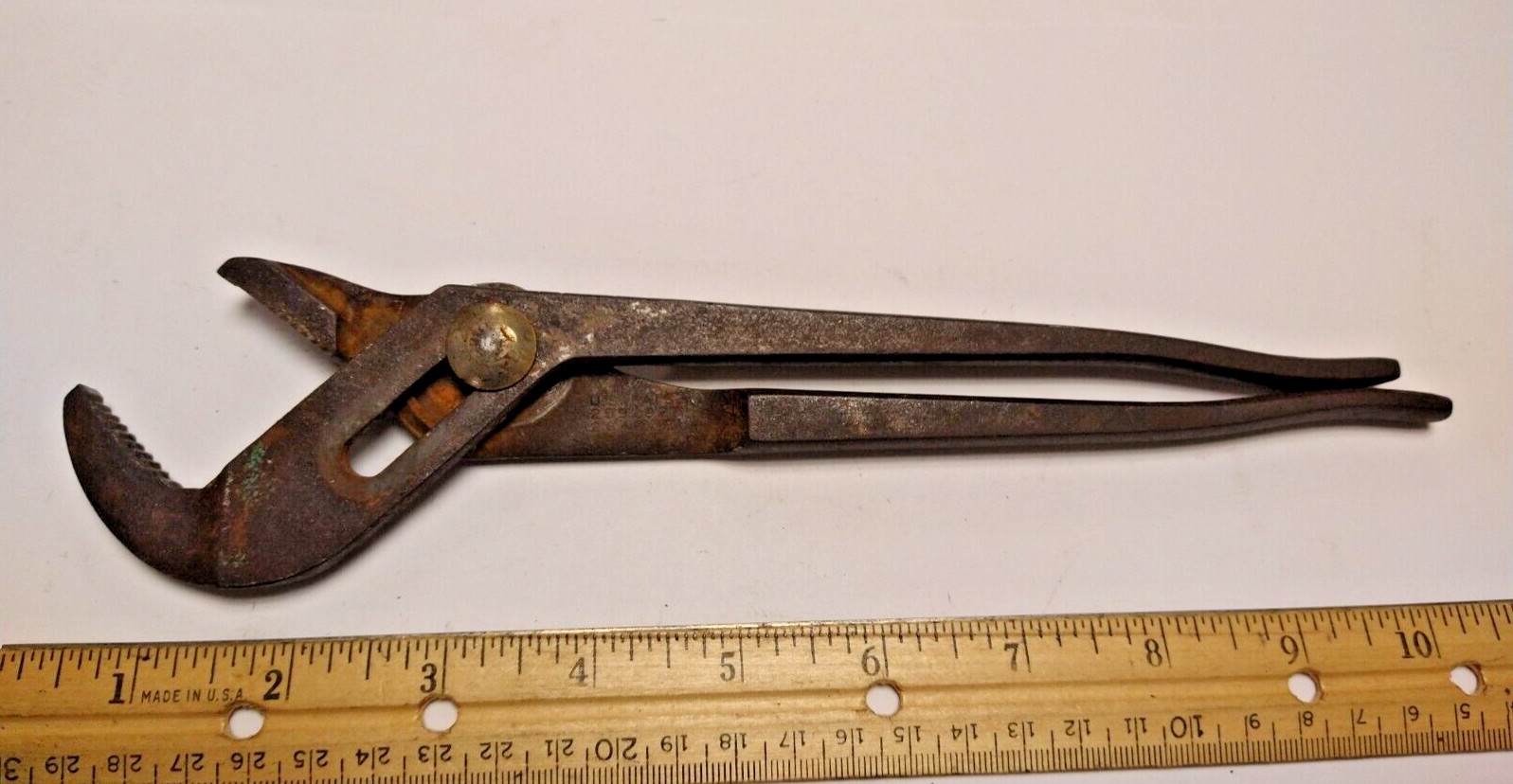 Channel Lock Tools USA 420 9″ Tongue and Groove Pliers Vintage USA G1389