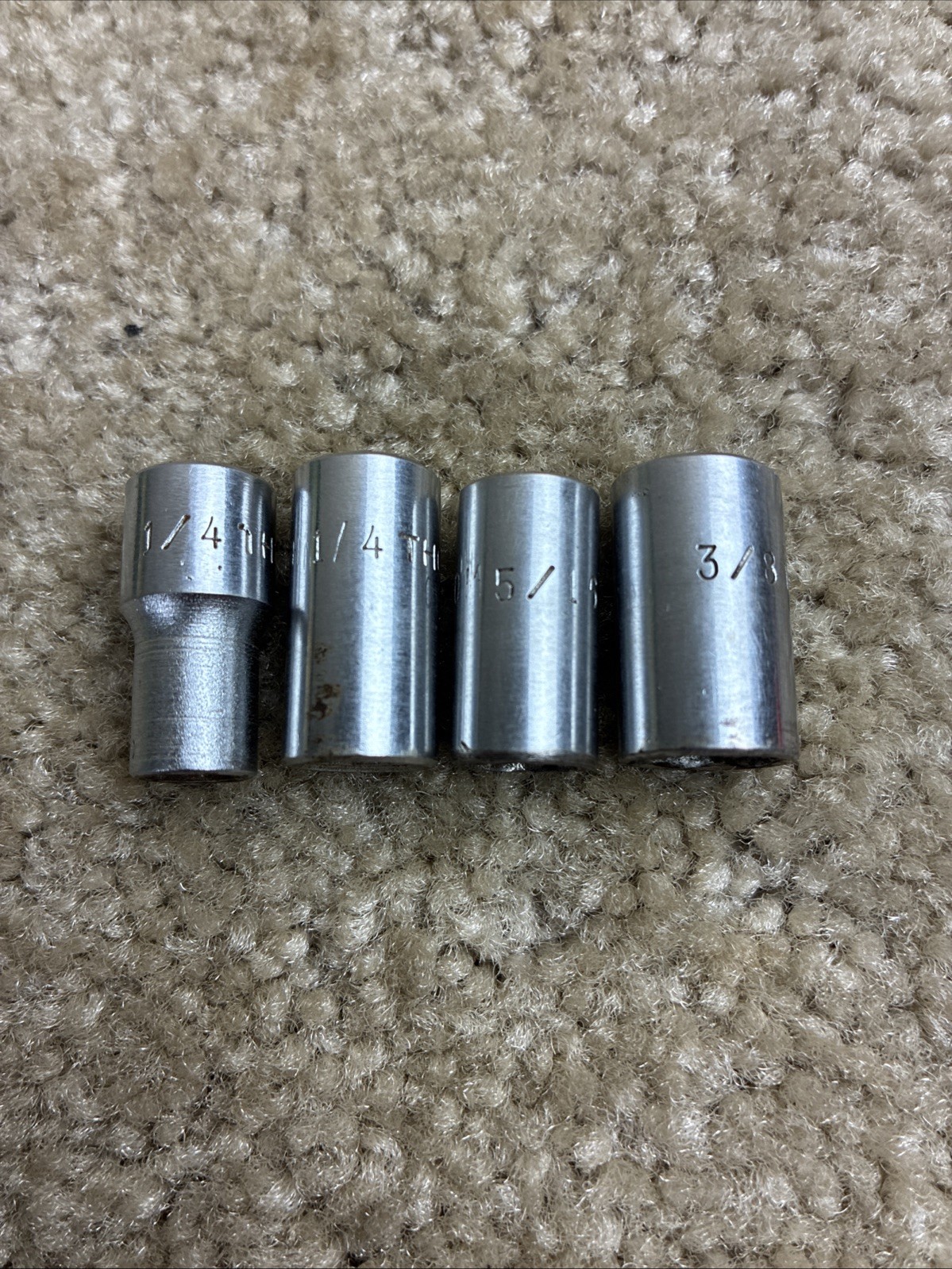 Thorsen #3810 3/8 Ratchet/Socket Set SAE 1968 Vintage