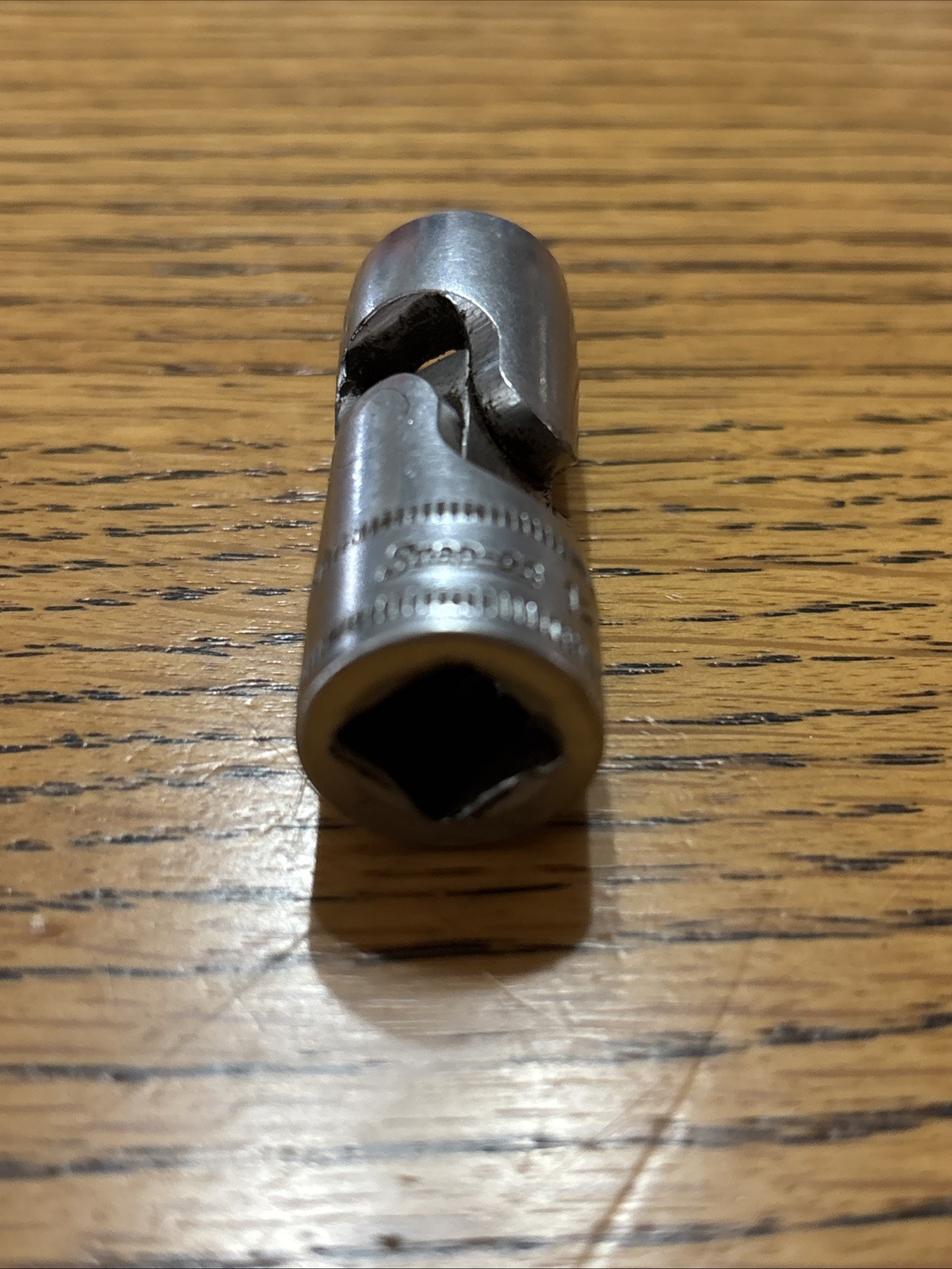Snap-On Tools Size 12mm Flex Socket 3/8” Drive 6 Point FSUM12 Metric USA