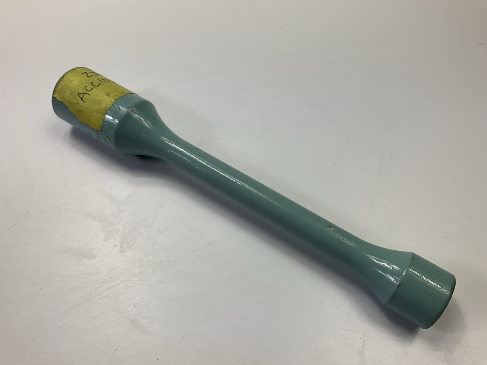 Accutorq 10-0313 1/2″ Drive 7/8″ (22mm) 140 Ft/Lbs Aqua Torque Lug Nut Stick Bar