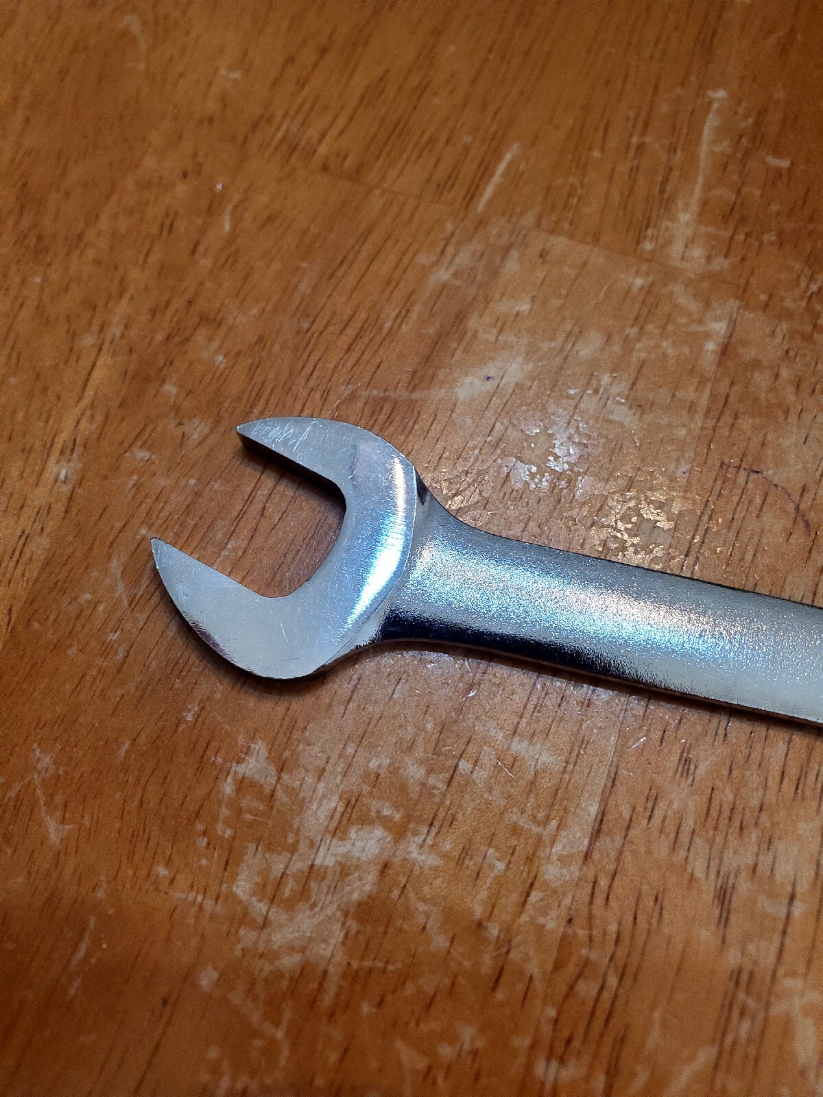Snap On 5/8-11/16 Low Torque Slime Line Open End Wrench LTA2022
