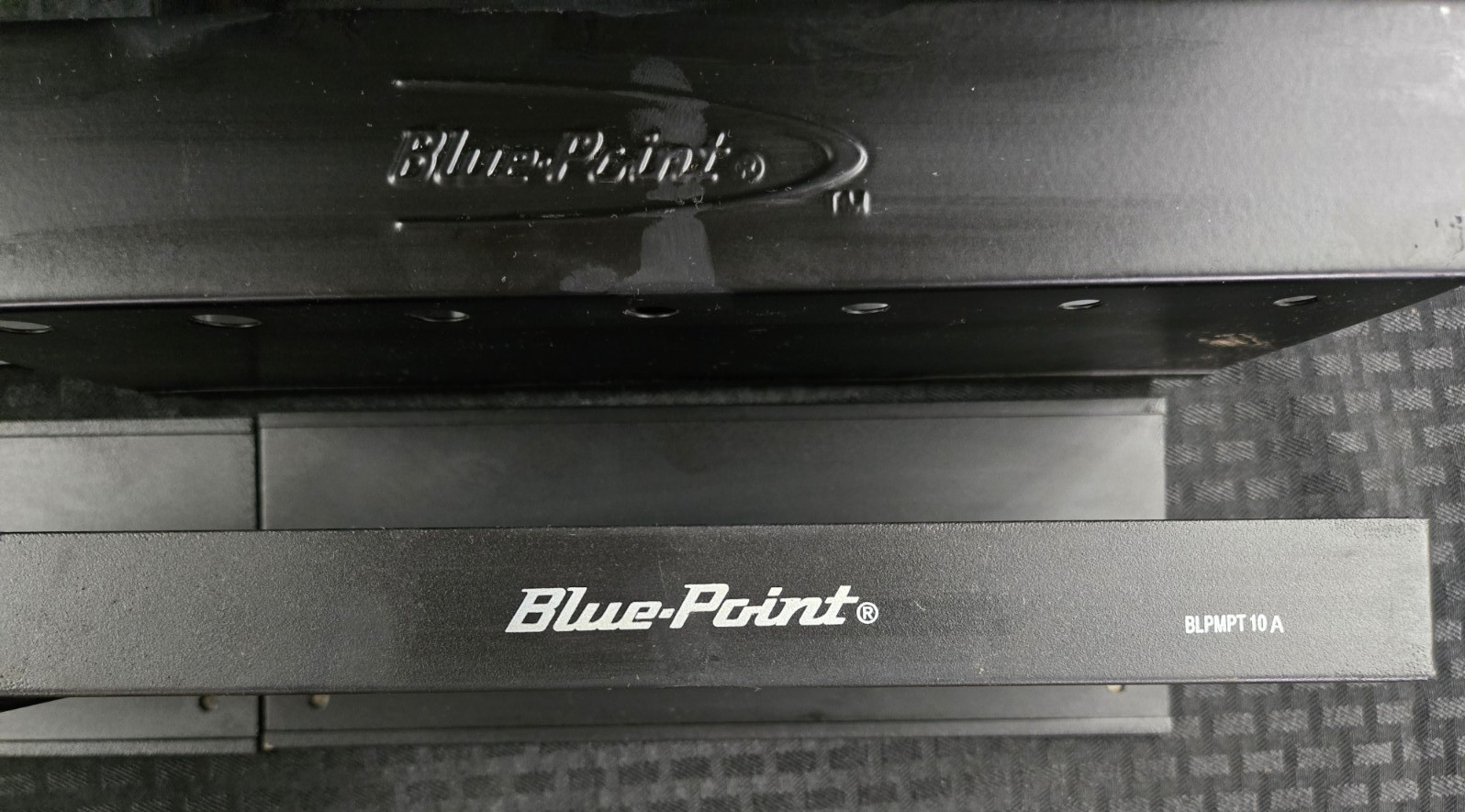 Set Of 4 Blue Point New Magnetic Trays #BLPMPT12A, 10A, 6A, + BLP3CANHLDRA-USED