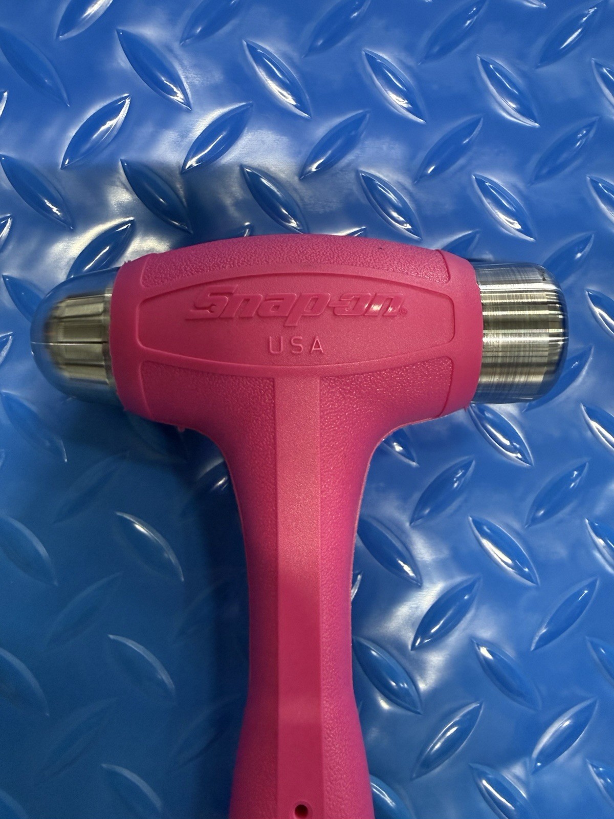 🔥 New Snap On HBBD24 – 24 oz. Soft Grip Dead Blow Ball Peen Hammer RARE PINK 🔥