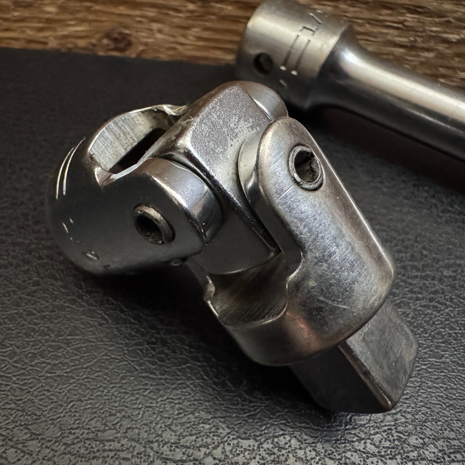 Craftsman 1/2″ Drive Universal Joint Swivel =V= 4425 1/2″ Drive 6″ Extension Bar