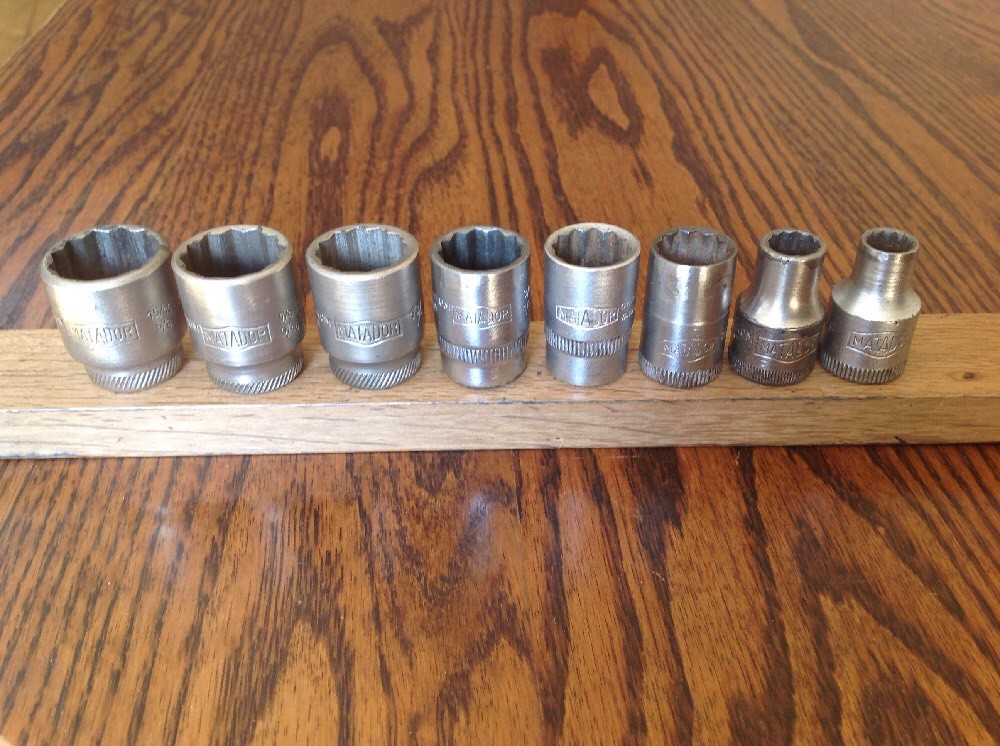 8 Vintage Matador Sockets 15/16″ To 3/8″ AF With 1/2″ Drive.