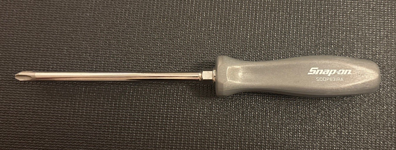 Snap-on Tools NEW DARK TITANIUM Hard Handle #3 Phillips Screwdriver SDDP63IRADT