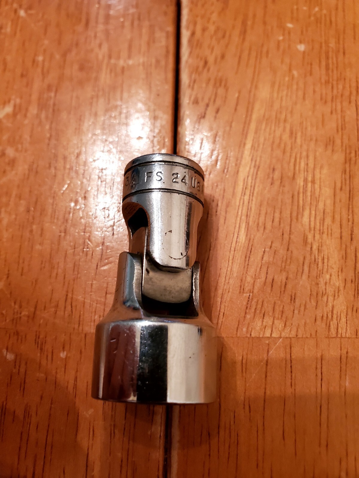 Snap On 3/8 Drive 3/4 6PT Swivel Socket FS24