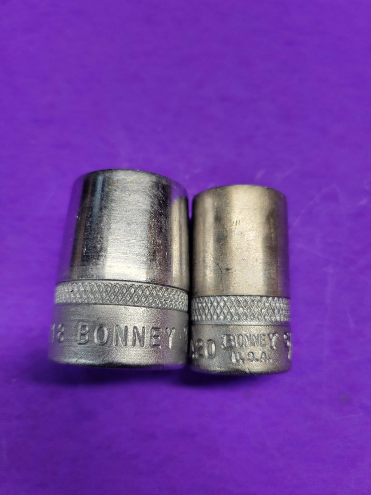 Pair Of Bonney Sockets 9/16 8pt. And 5/8 Shallow 12pt. Both 1/2″ Drive
