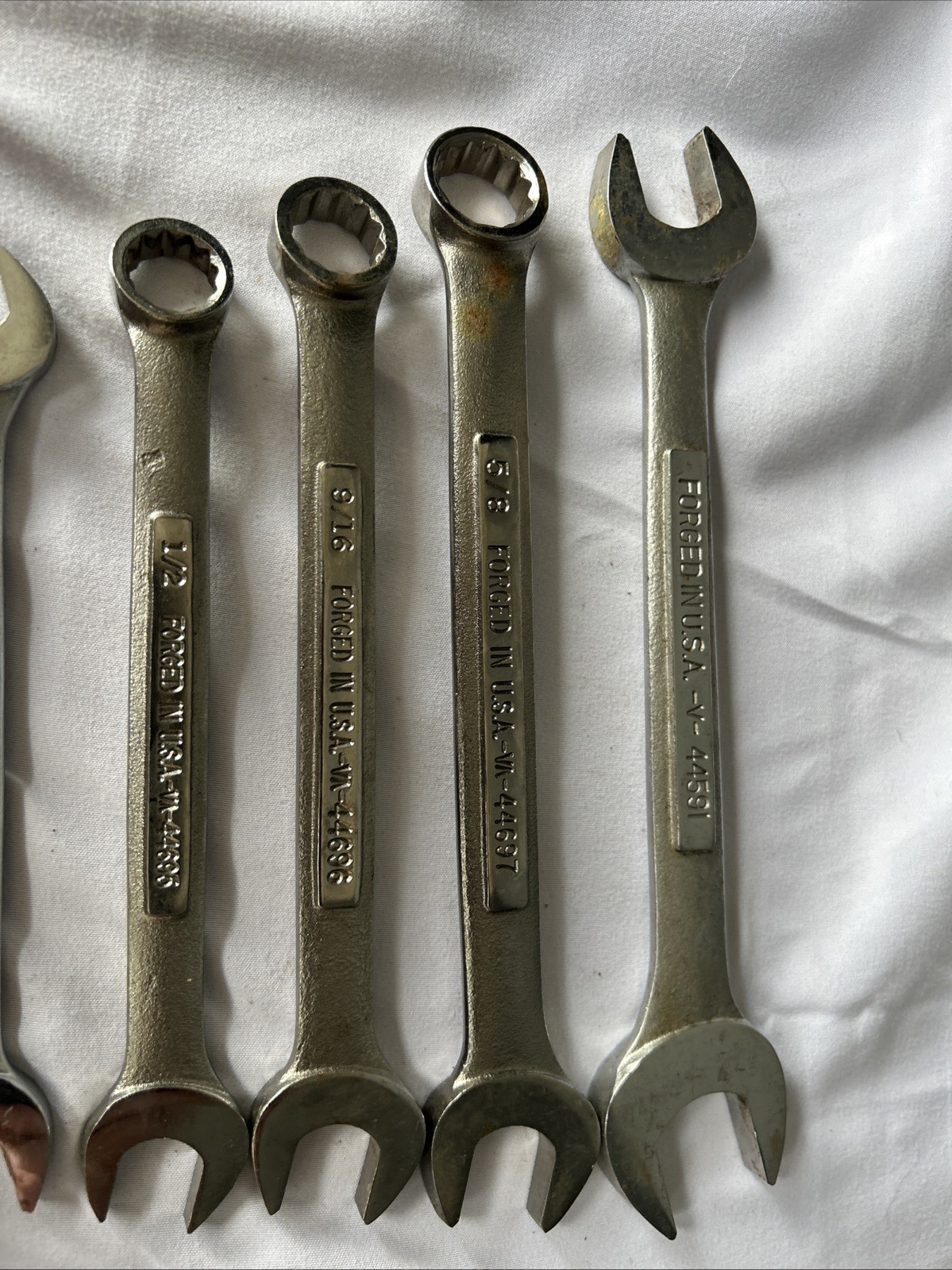 7 Craftsman Wrenches. 13/16-11/16, 1/2-9/16 Open 5/8, 9/16, 1/2, 18mm,14mm Combo
