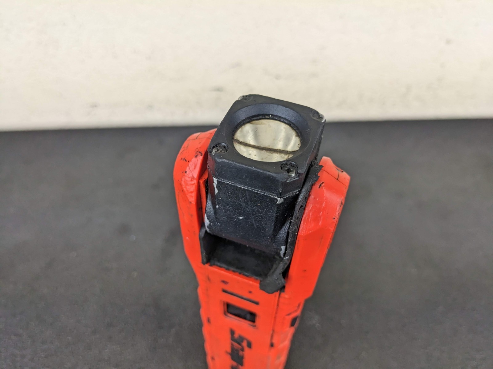 #bp273 Snap On Orange 400 Lumen Rechargeable LED Work Light ECARB042OA AS IS