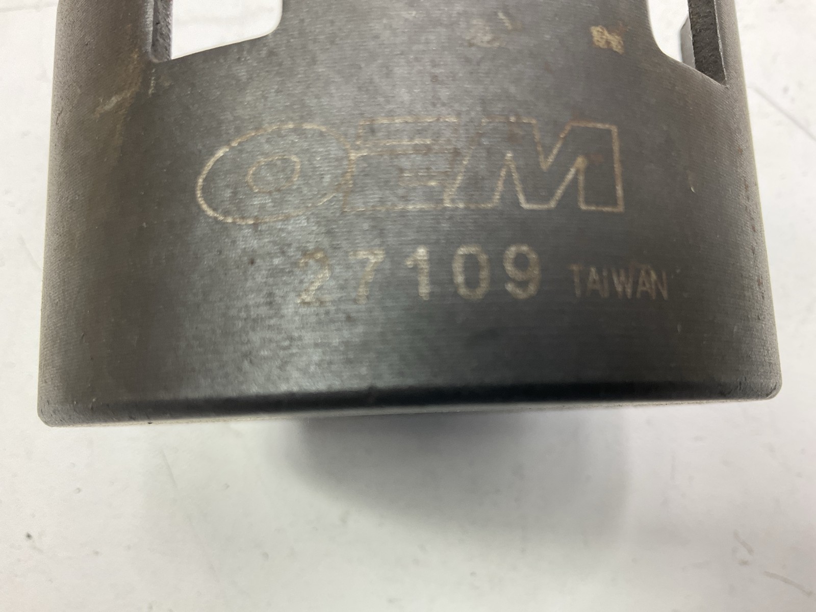 USED #39 OEM Tools 27109 Water Pump Socket Remover / Installer For Cadillac 4.6L