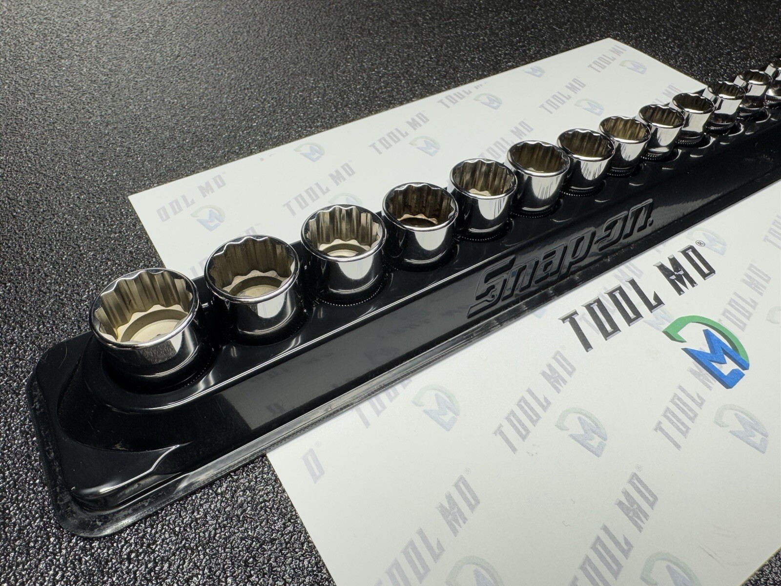 Snap-on Tools NEW 15-Piece 3/8” Drive 12-Point Metric Shallow Socket Set 215FMY