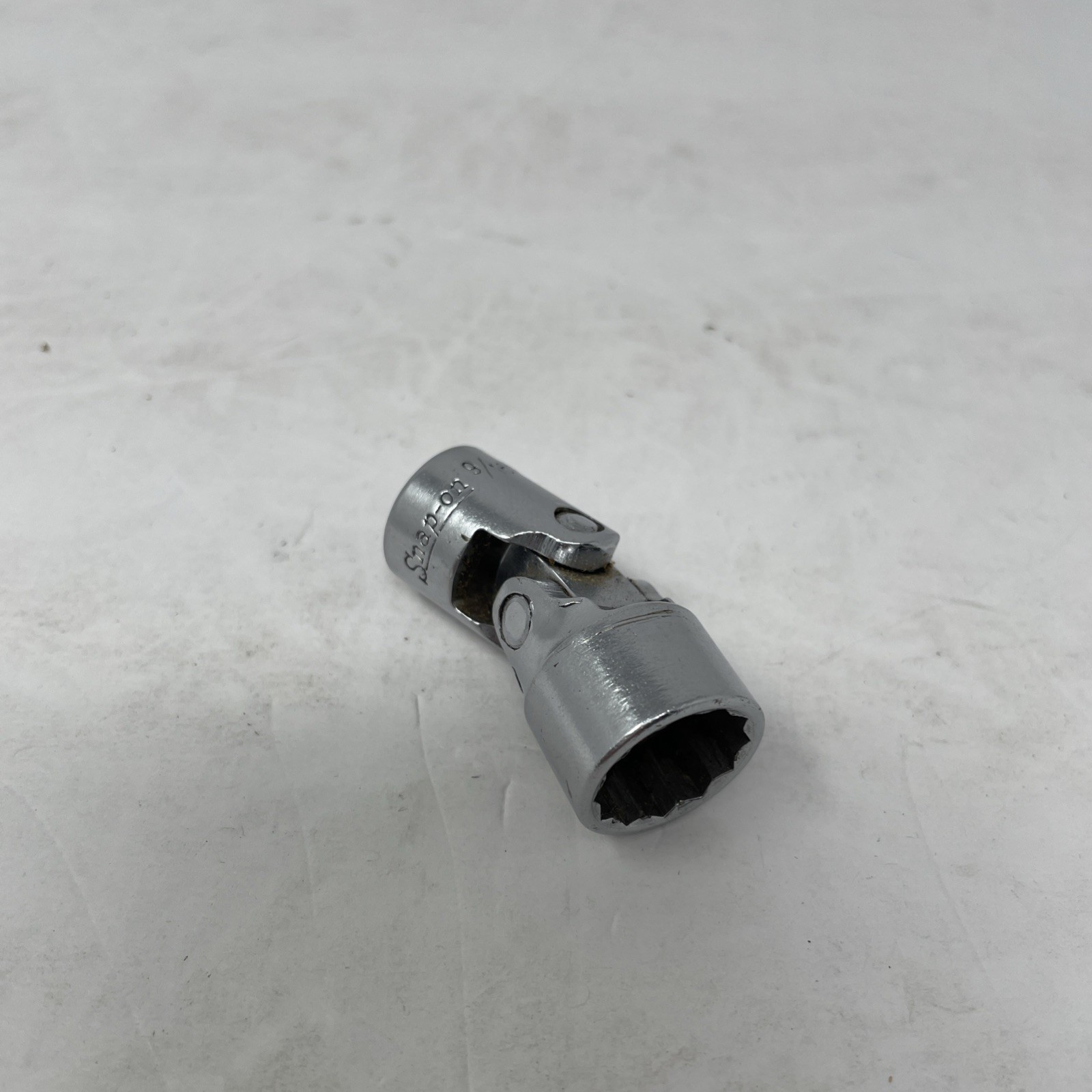 Snap On FVU18 3/8 Inch Drive 9/16”, 12 Point Swivel Socket