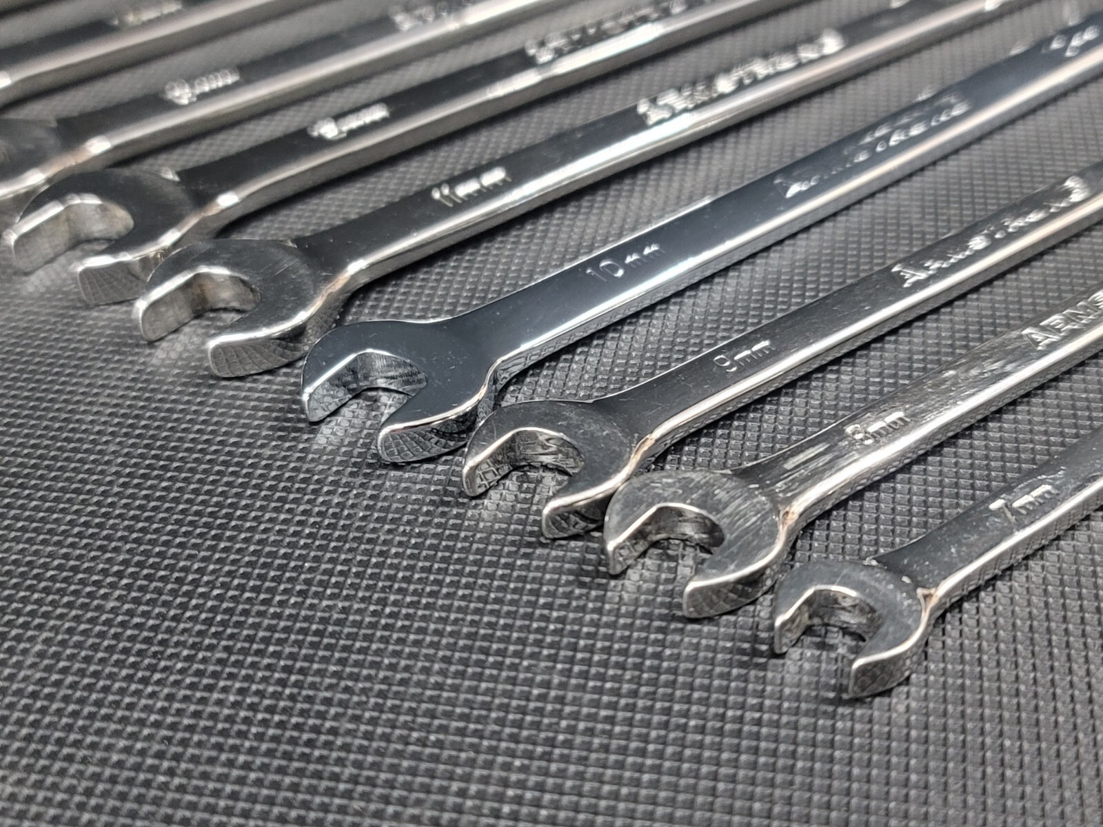 Armstrong Tools 15 pc 12 point Metric Combo Wrench Set 7-19mm & 21-22mm GMTK 52